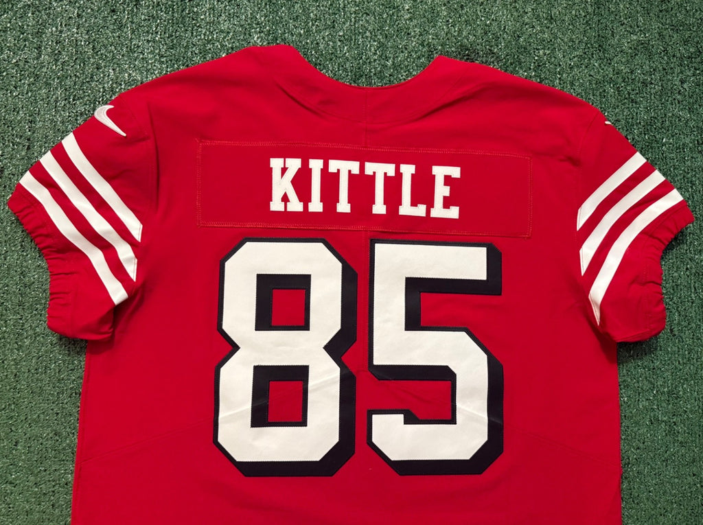 George Kittle San Francisco 49ers
Jersey #85 Nike Vapor Elite red
Size 48 (XL) NFL