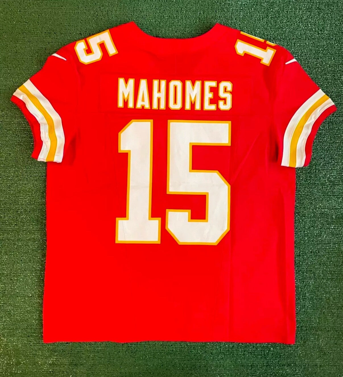 Patrick Mahomes Kansas City Chiefs Jersey #15 Nike Vapor FUSE Elite Red Size 48 (XL) NFL