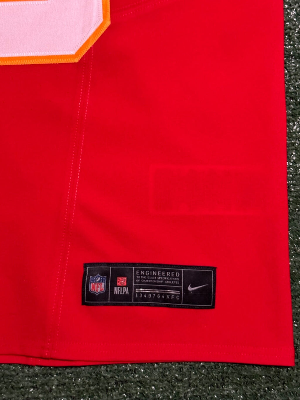 Patrick Mahomes Kansas City Chiefs Jersey #15 Nike Vapor FUSE Elite Red Size 40 (M) NFL