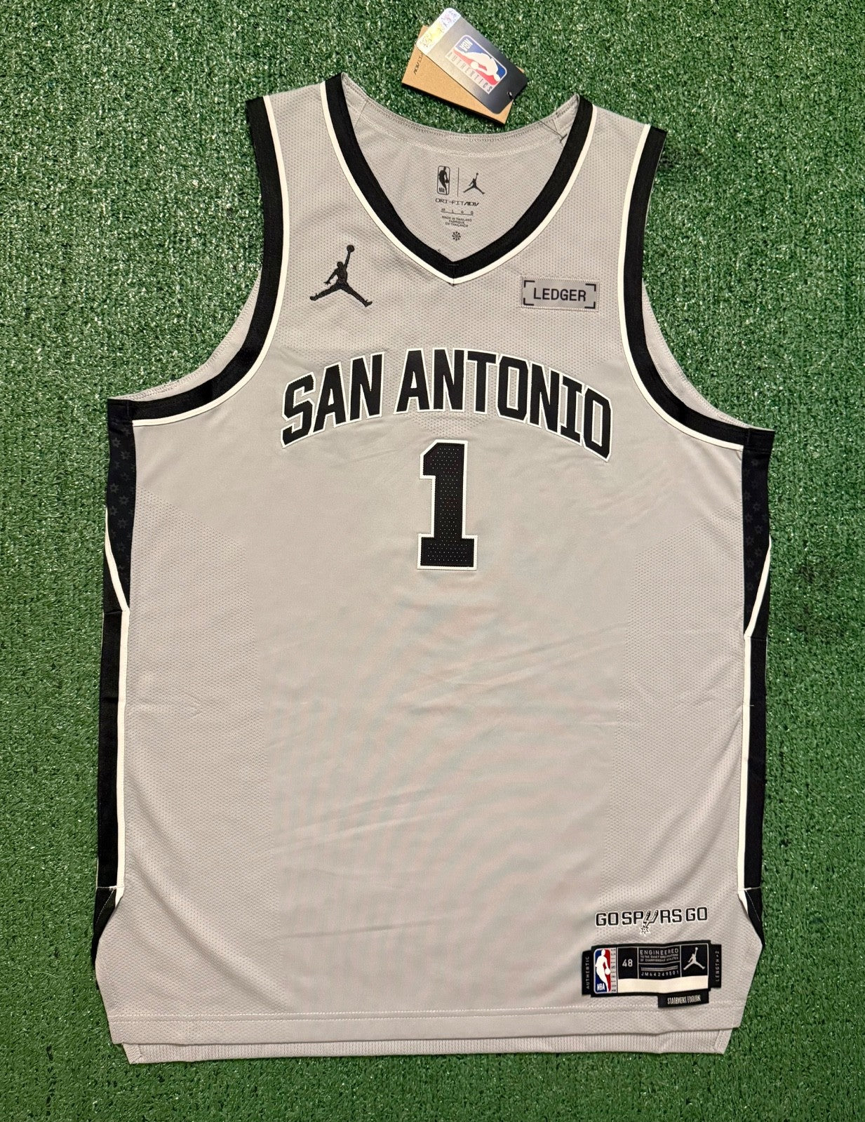 Victor Wembanyama San Antonio Spurs Jersey #1 Nike ADV Authentic Gray Size 48 (L) NBA
