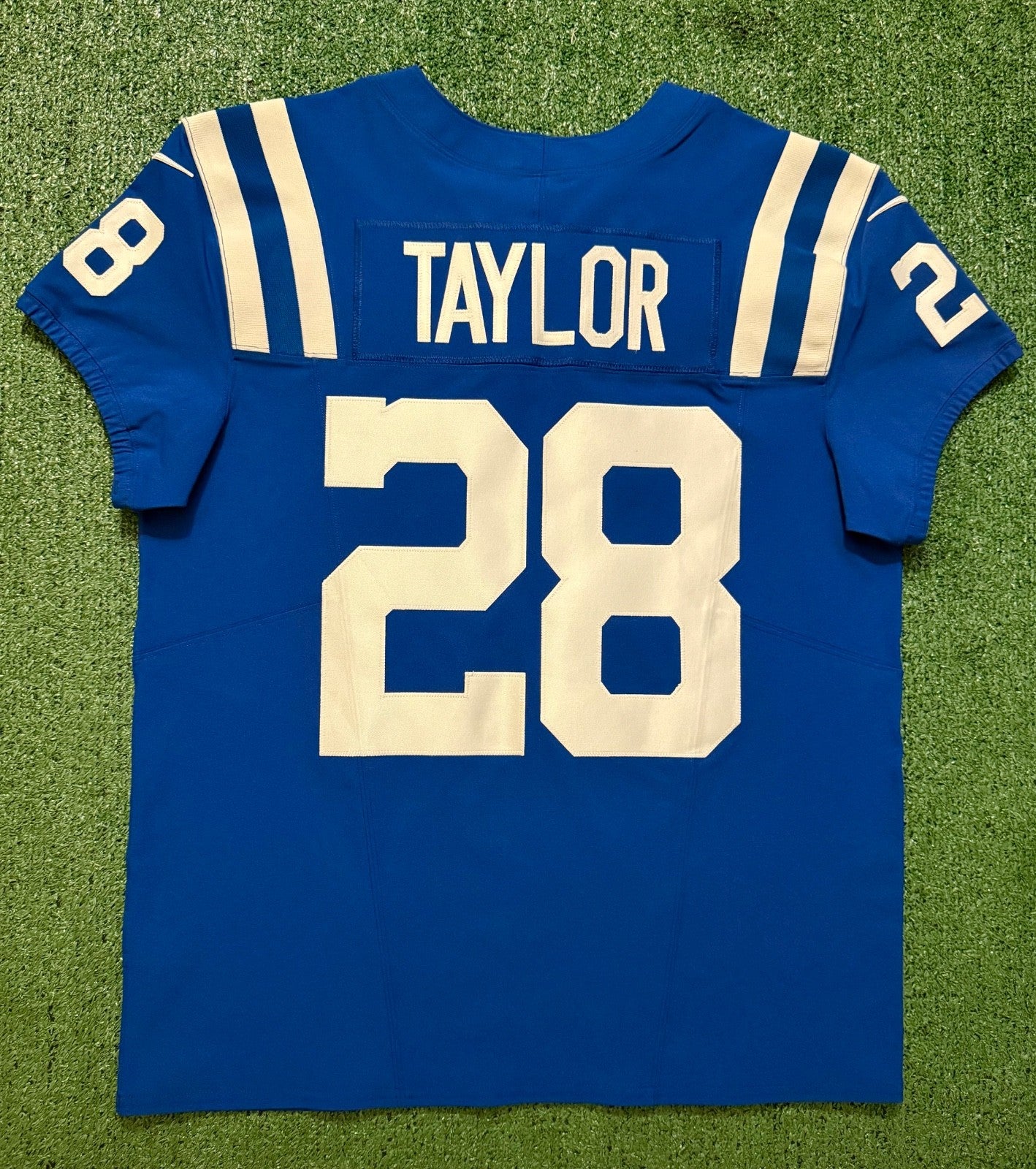 Jonathan Taylor Indianapolis Colts Jersey #28 Nike Vapor Fuse Elite Blue Size 44 (L) NFL
