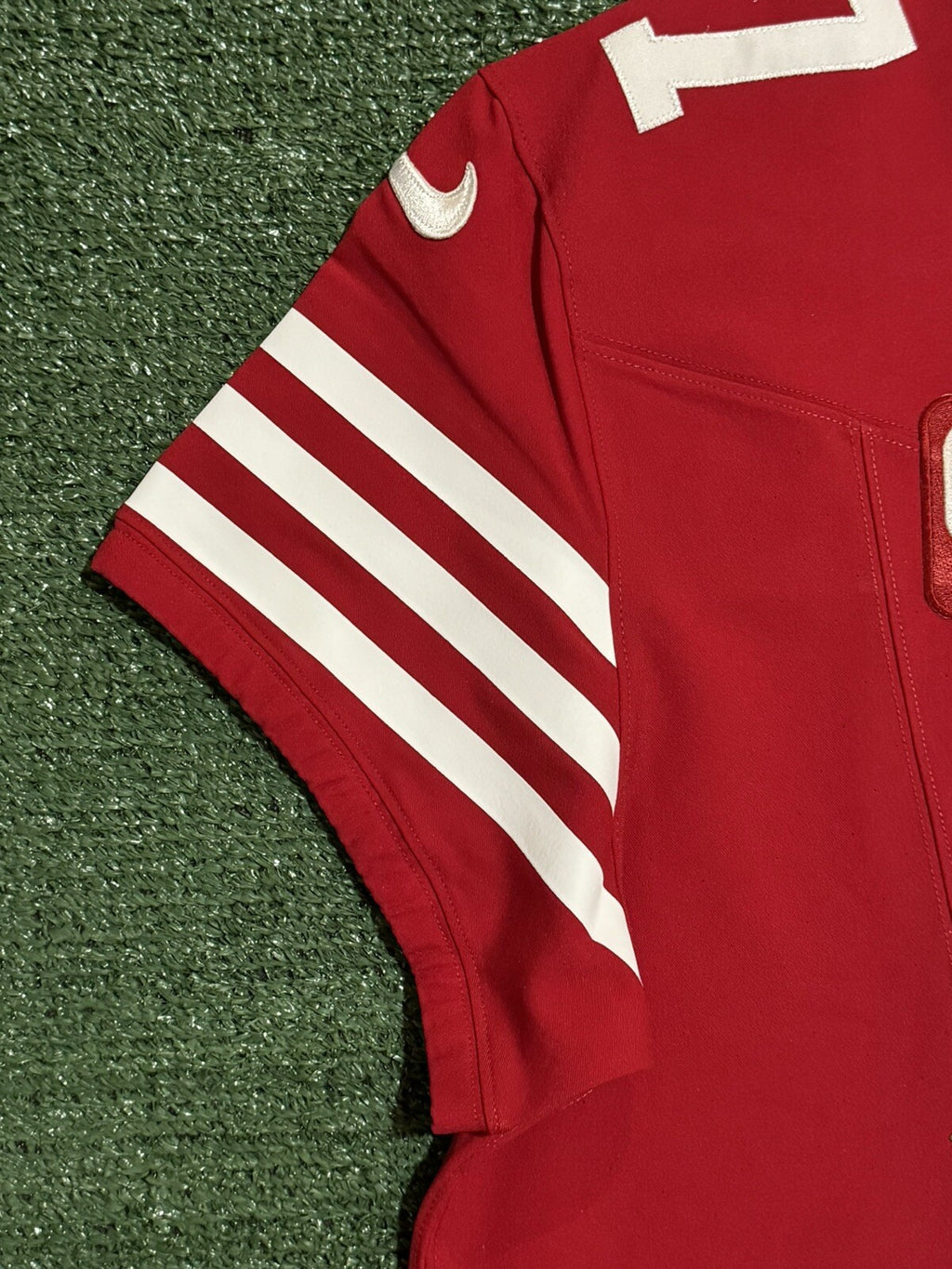 Nick Bosa San Francisco 49ers
Jersey #97 Nike Vapor FUSE Elite red Size 48 (XL) NFL