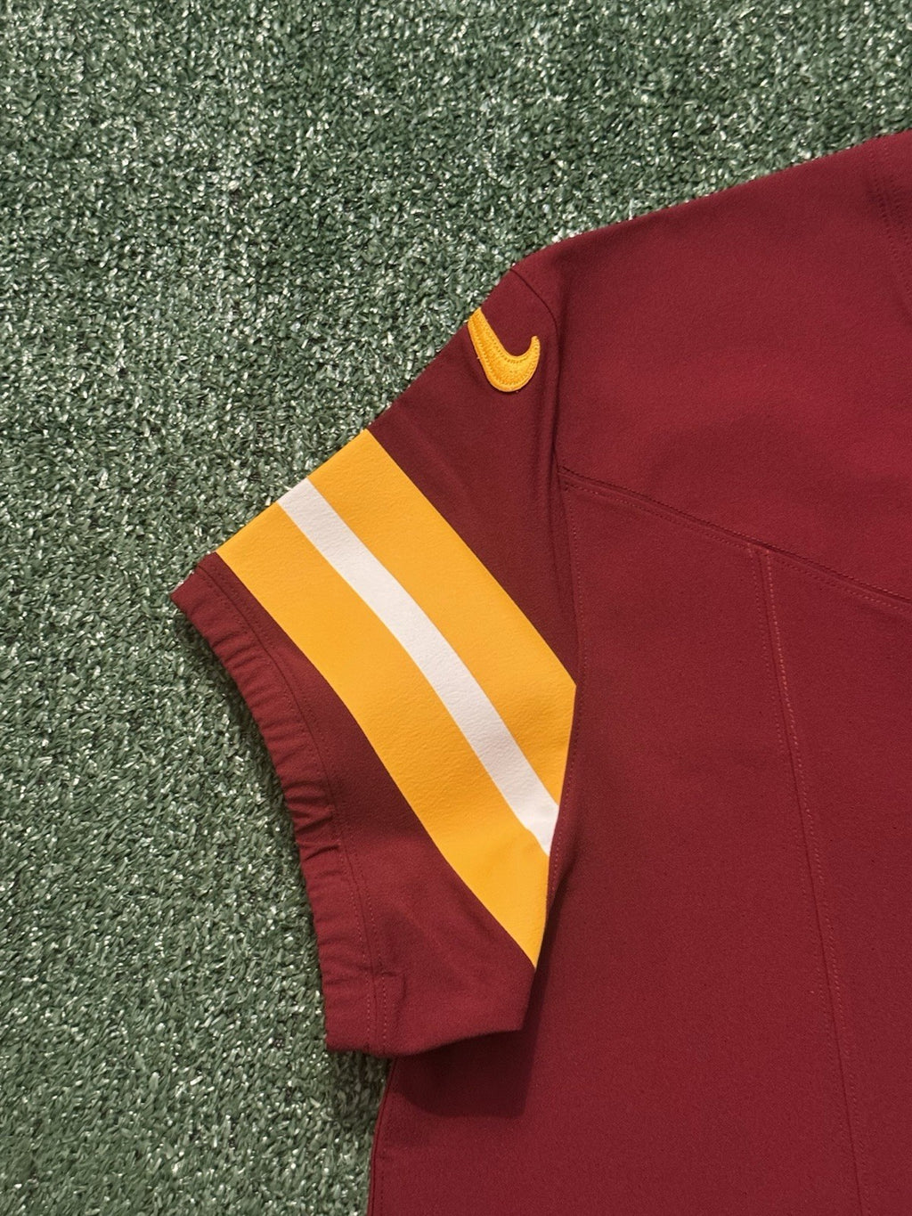 Jayden Daniels Washington Commanders Jersey #5 Nike Vapor Fuse Elite red size 48 (XL) NFL
