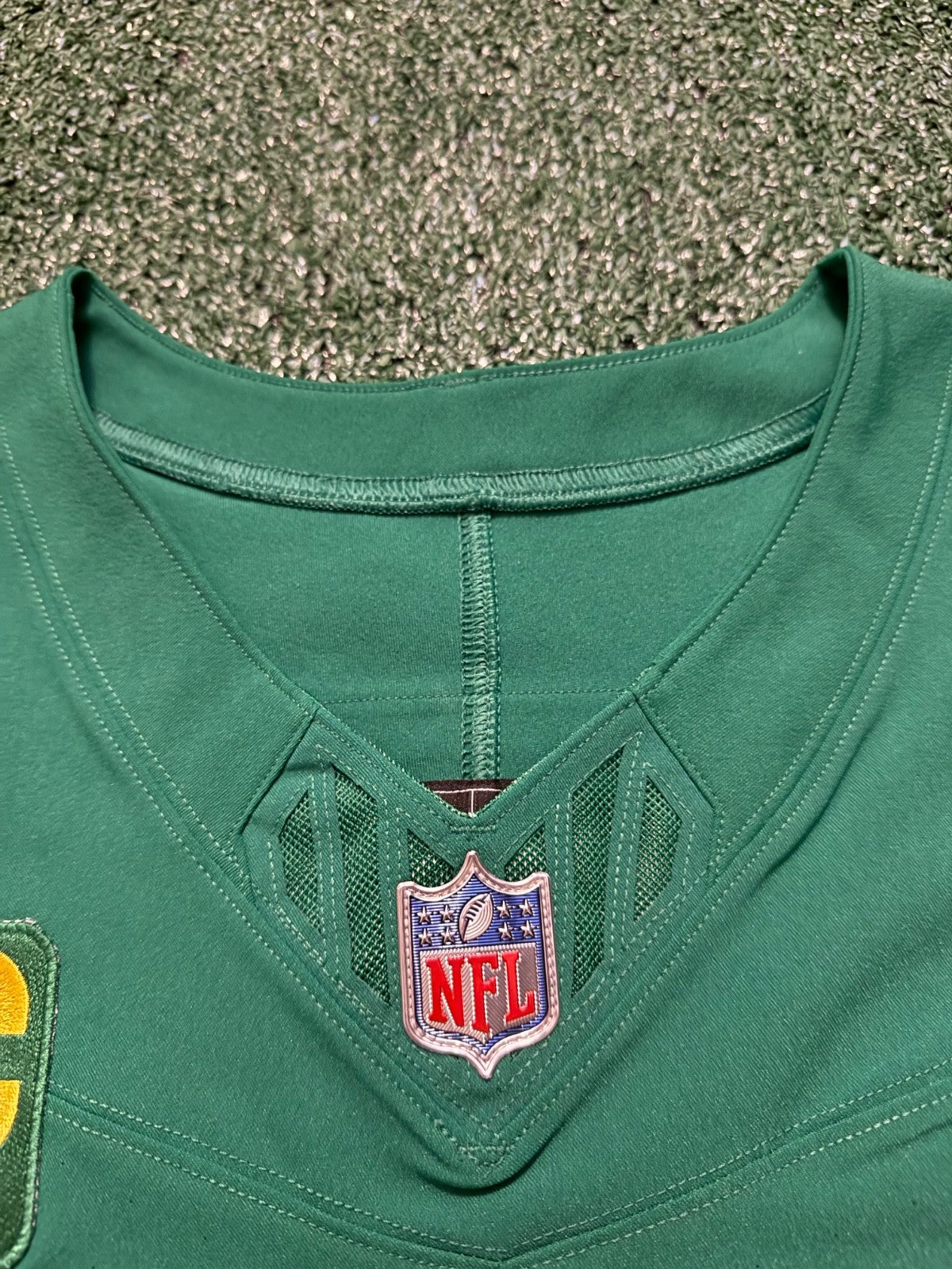 Jalen Hurts Philadelphia Eagles Jersey #1 Nike Vapor FUSE Elite Kelly Green size 40 (Medium) NFL