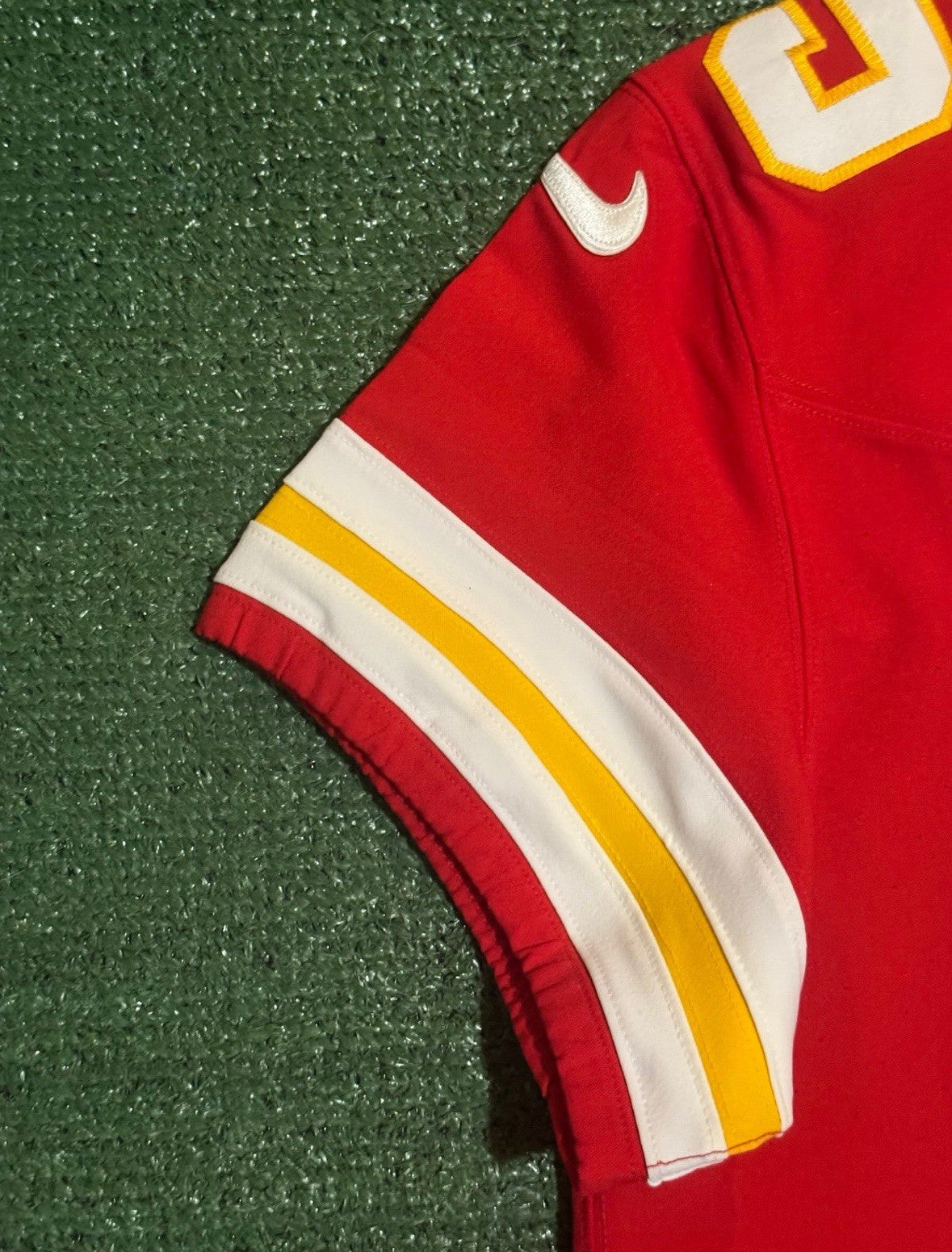 Patrick Mahomes Kansas City Chiefs Jersey #15 Nike Vapor FUSE Elite Red Size 44 (L) NFL