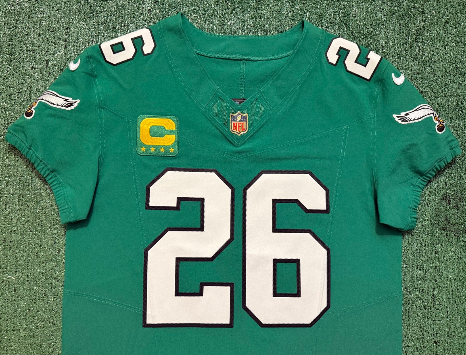 Saquon Barkley Philadelphia Eagles Jersey #26 Nike Vapor FUSE Elite Kelly Green Size 40 (Medium) NFL