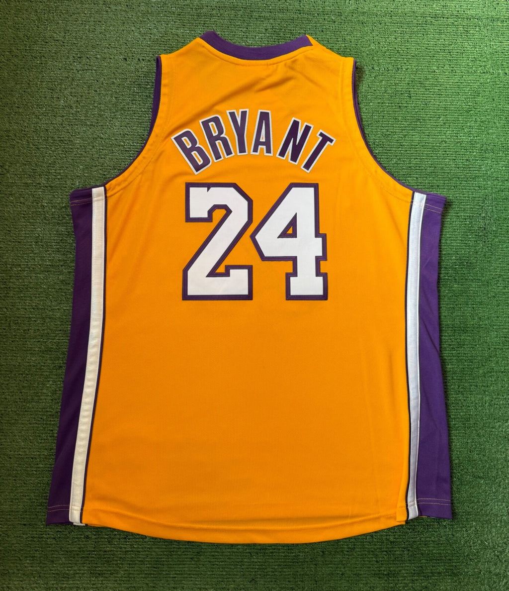 Kobe Bryant Los Angeles Lakers Jersey #24 Mitchell & Ness Authentic Gold Size 48 (XL) NBA