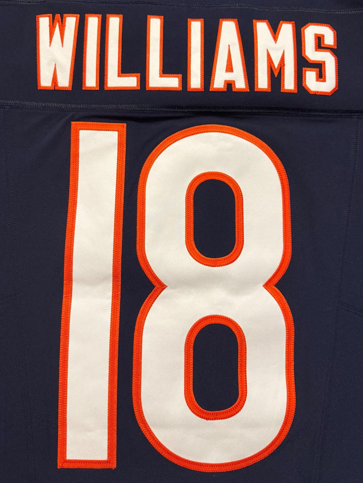 Caleb Williams Chicago Bears Jersey #18 Nike Vapor FUSE Elite Navy Size 40 (Medium) NFL