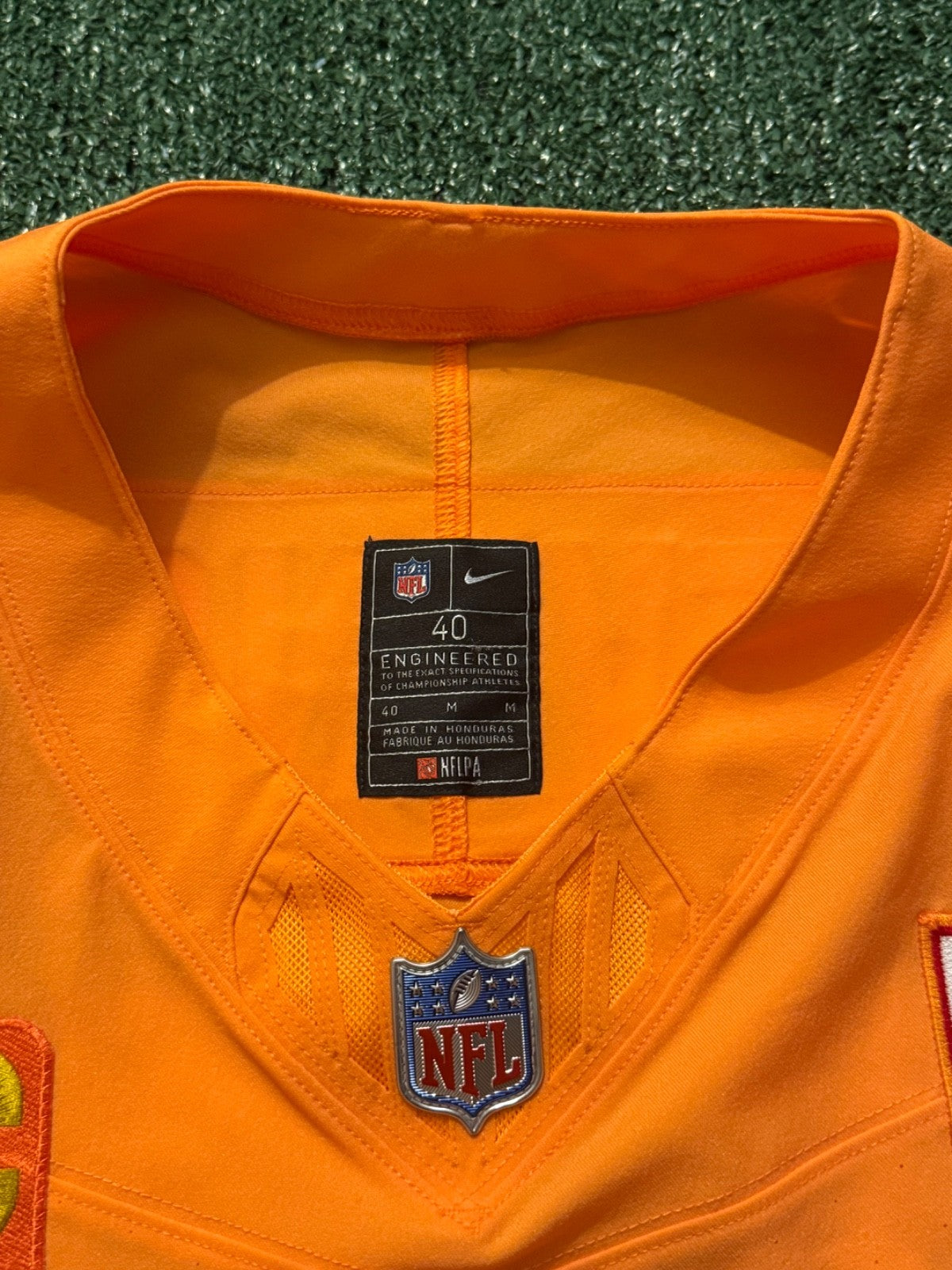 Mike Evans Tampa Bay Buccaneers Jersey #13 Nike Vapor FUSE Elite Orange Creamsicle Size 40 (Medium) NFL
