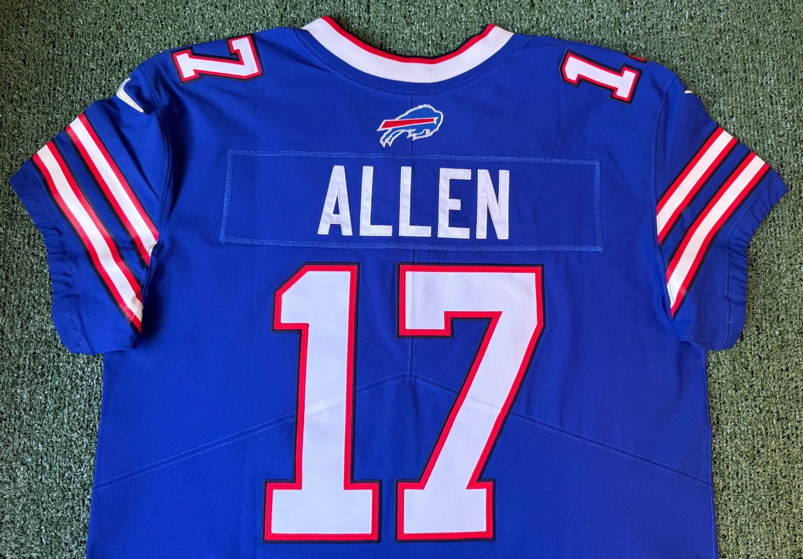 Josh Allen Buffalo Bills Jersey #17 Nike Vapor Elite Blue Size 48 (XL) NFL
