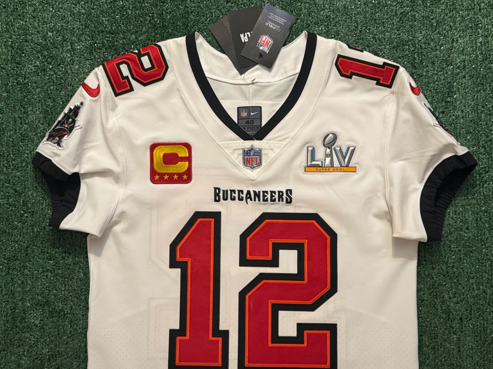 Tom Brady Tampa Bay Buccaneers Jersey #12 Nike Vapor Elite White size 40 (Medium) NFL