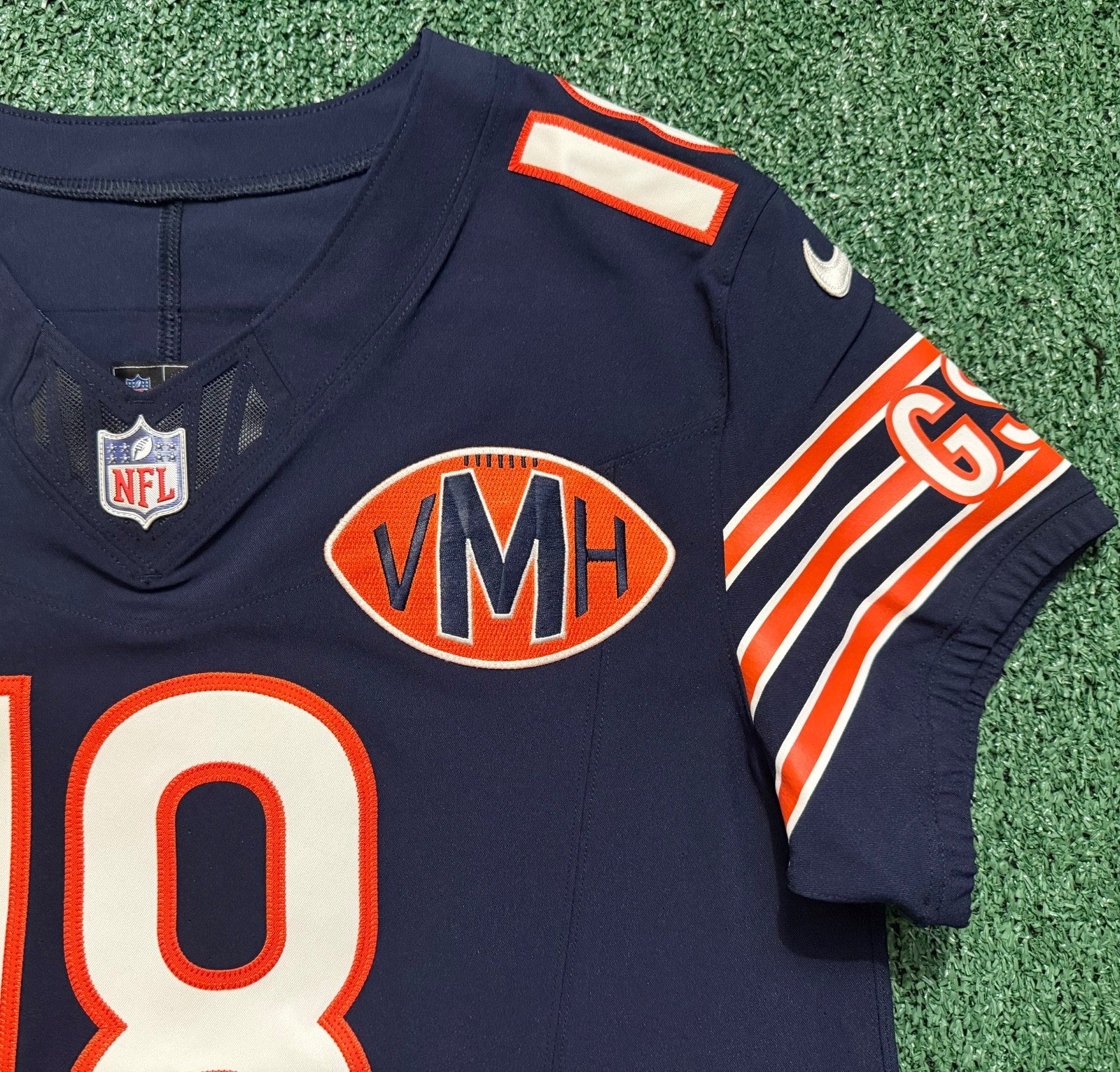 Caleb Williams Chicago Bears Jersey #18 Nike Vapor FUSE Elite Navy Size 40 (Medium) NFL