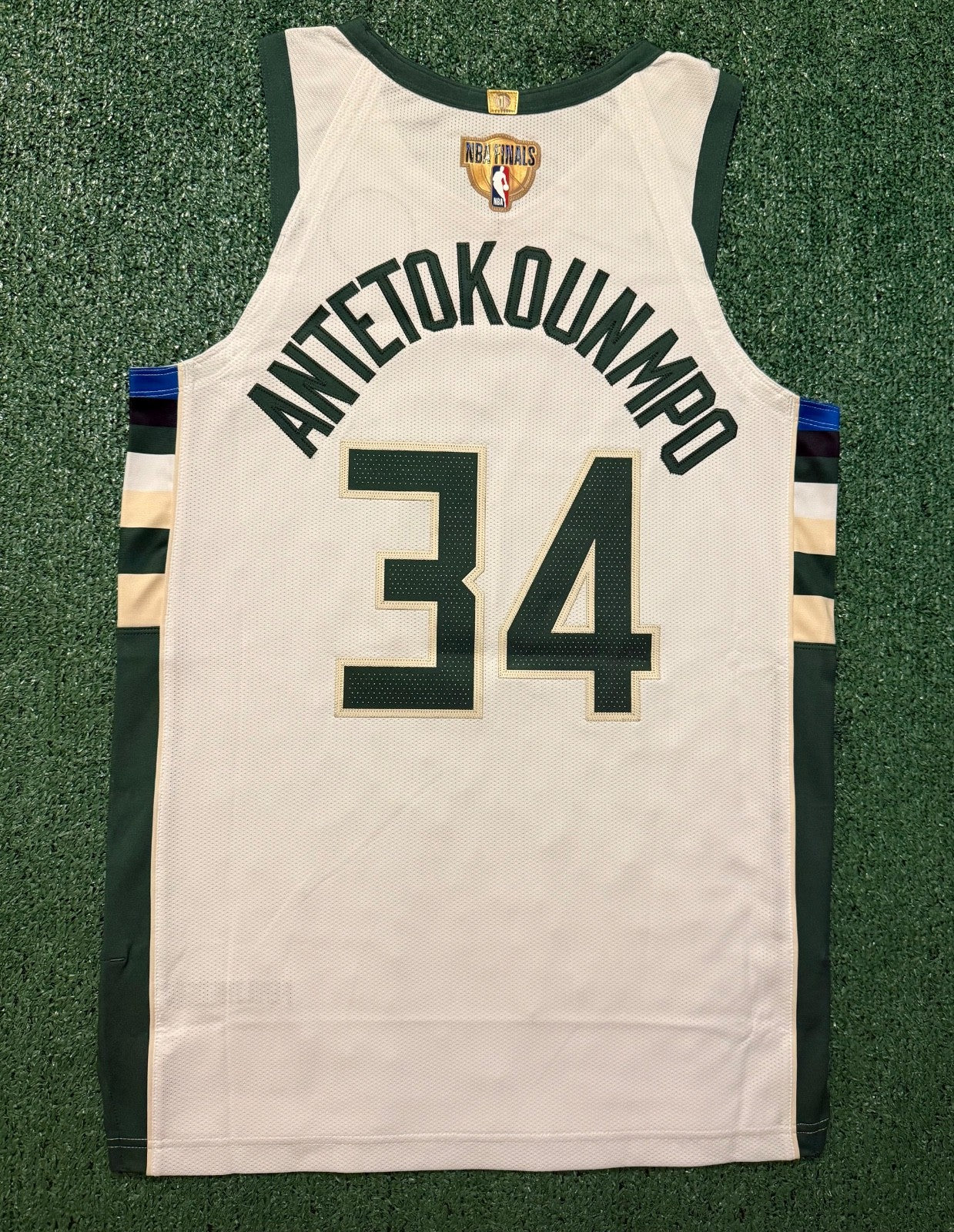 Giannis Antetokounmpo Milwaukee Bucks Jersey #34 Nike Vaporknit Authentic White Size 44 (Medium) NBA