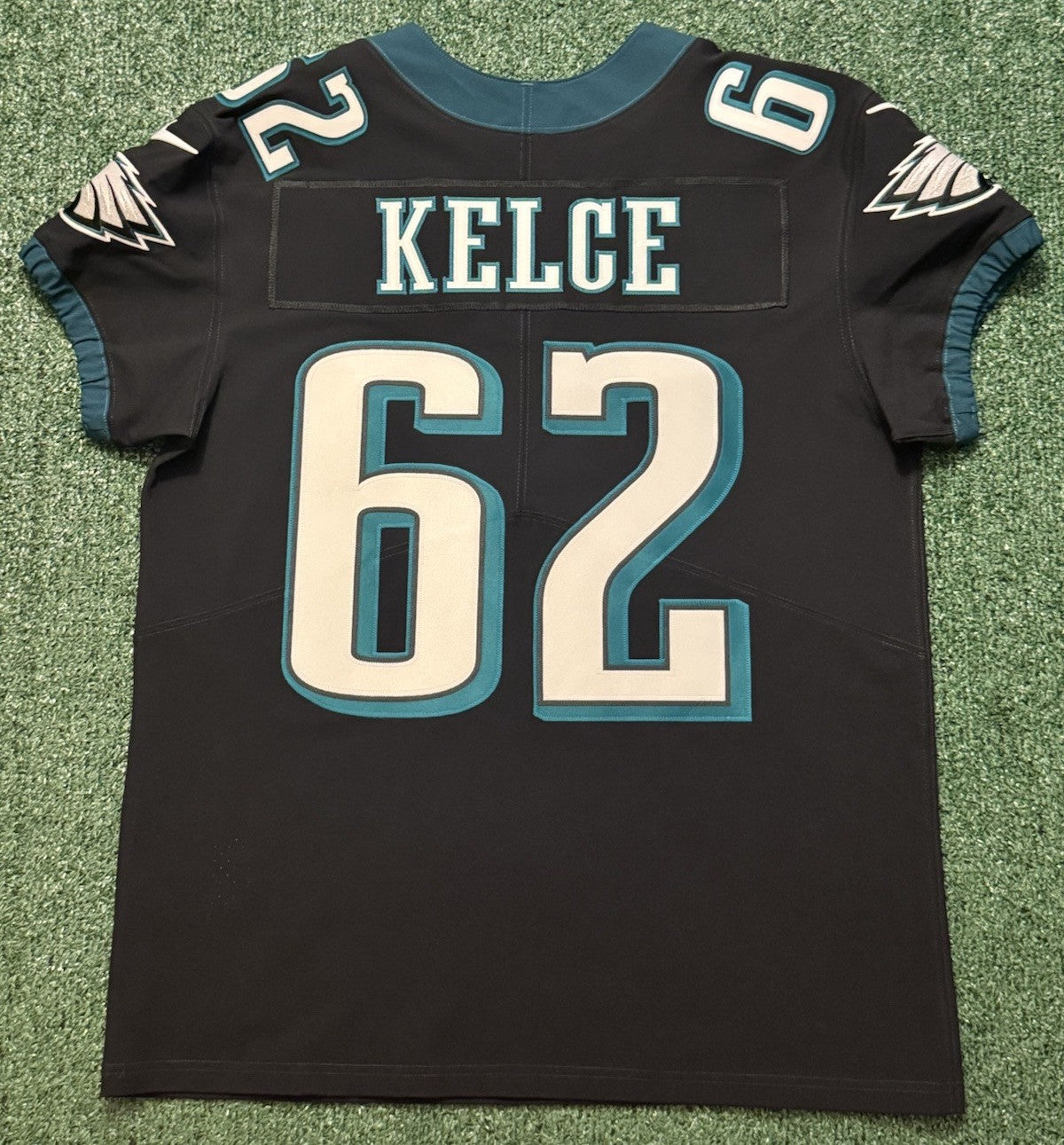 Jason Kelce Philadelphia Eagles Jersey #62 Nike Vapor Elite Black size 44 (Large) NFL