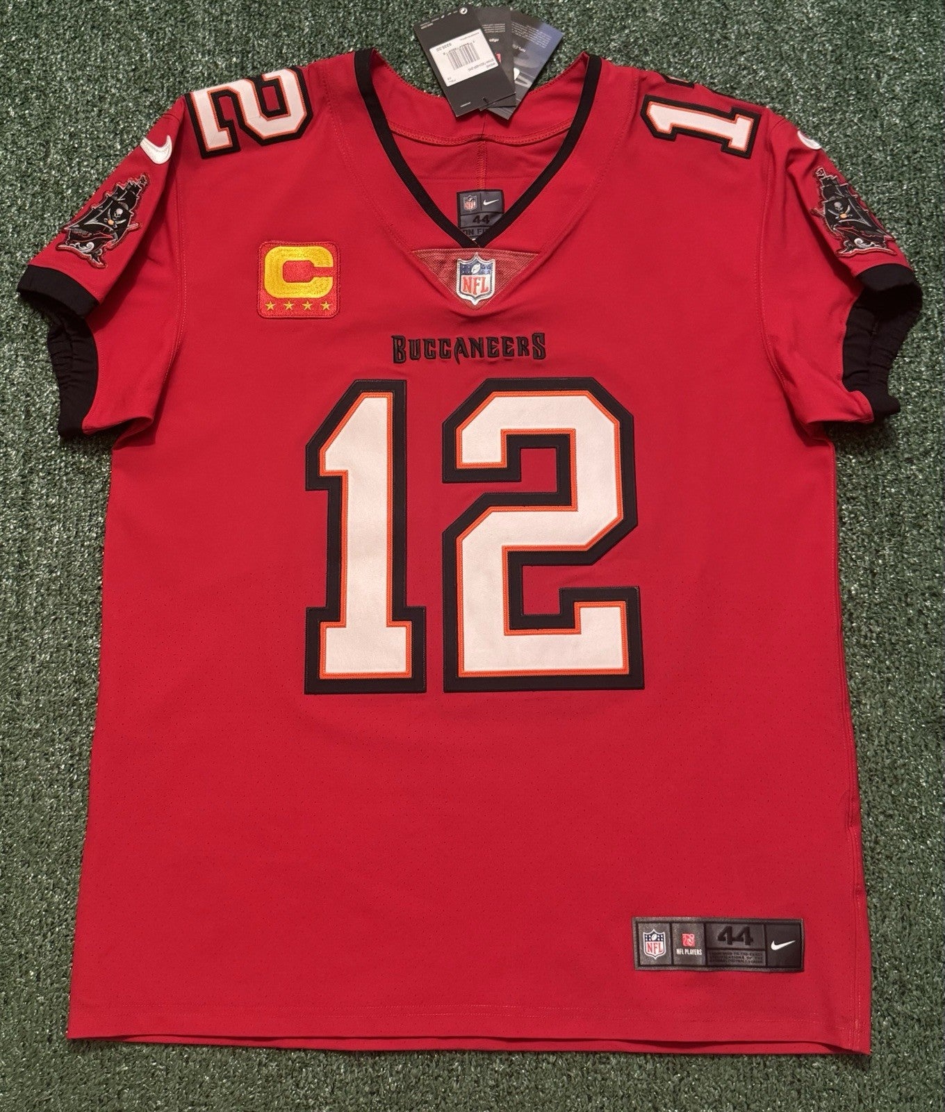 Tom Brady Tampa Bay Buccaneers Jersey #12 Nike Vapor Elite Red size 44 (Large) NFL