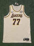 Luka Doncic Los Angeles Lakers Jersey #77 Nike ADV Authentic White Size 52 (XL) NBA