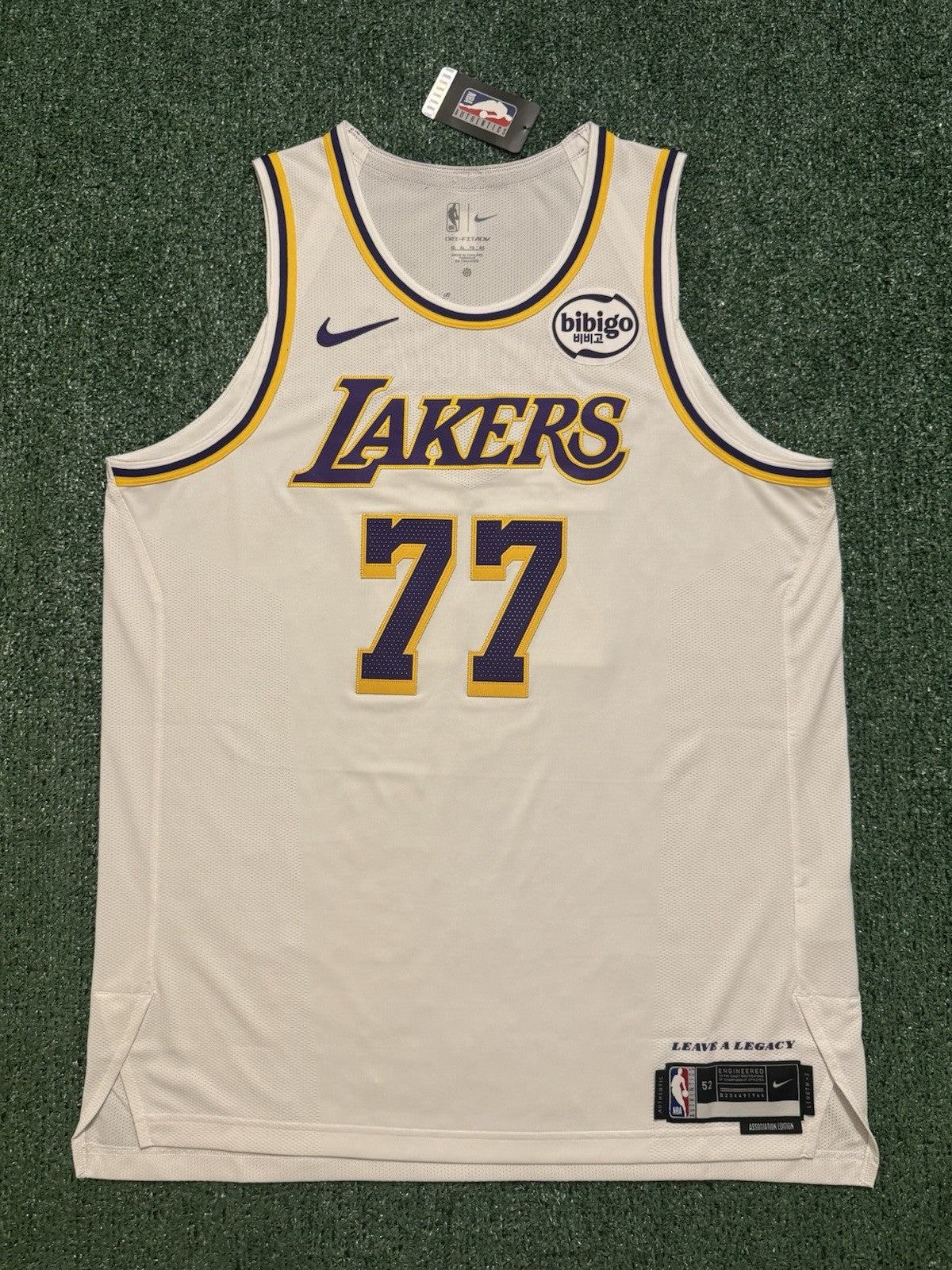 Luka Doncic Los Angeles Lakers Jersey #77 Nike ADV Authentic White Size 52 (XL) NBA