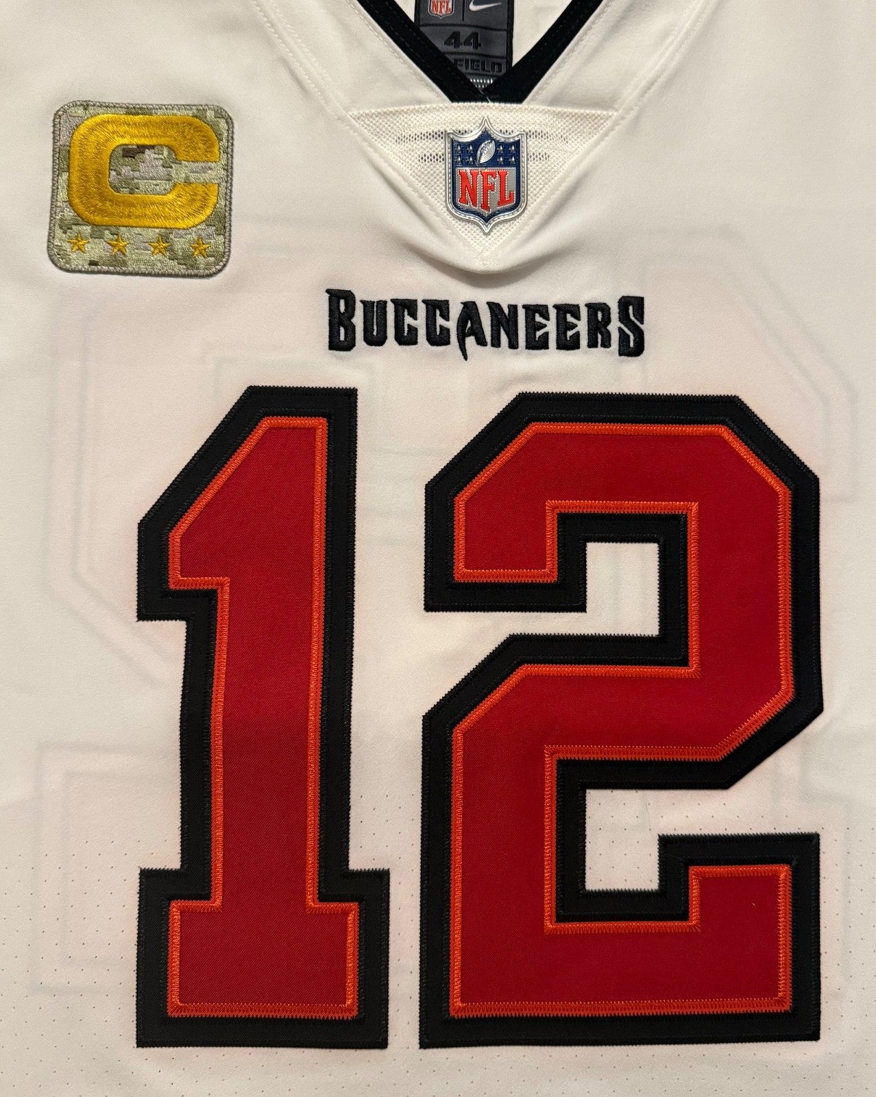 Tom Brady Tampa Bay Buccaneers Jersey #12 Nike Vapor Elite White size 44 (Large) NFL