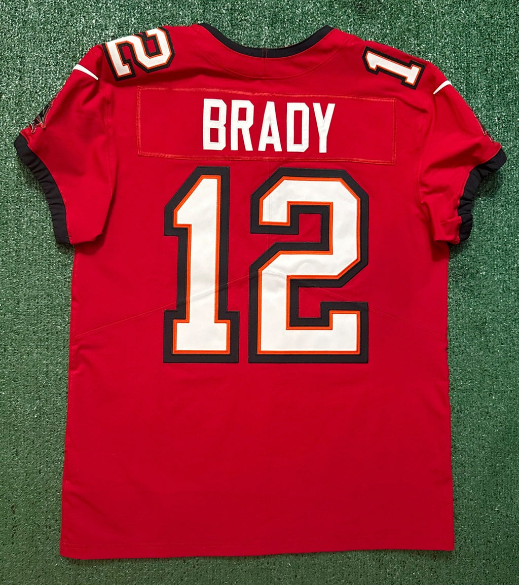 Tom Brady Tampa Bay Buccaneers Jersey #12 Nike Vapor Elite Red size 44 (Large) NFL