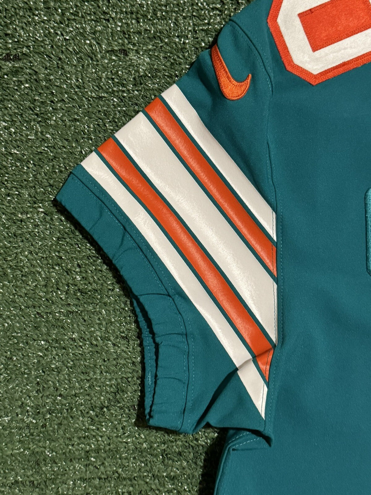 Tyreek Hill Miami Dolphins Jersey #10 Nike Vapor Elite Blue Size 44 (L) NFL