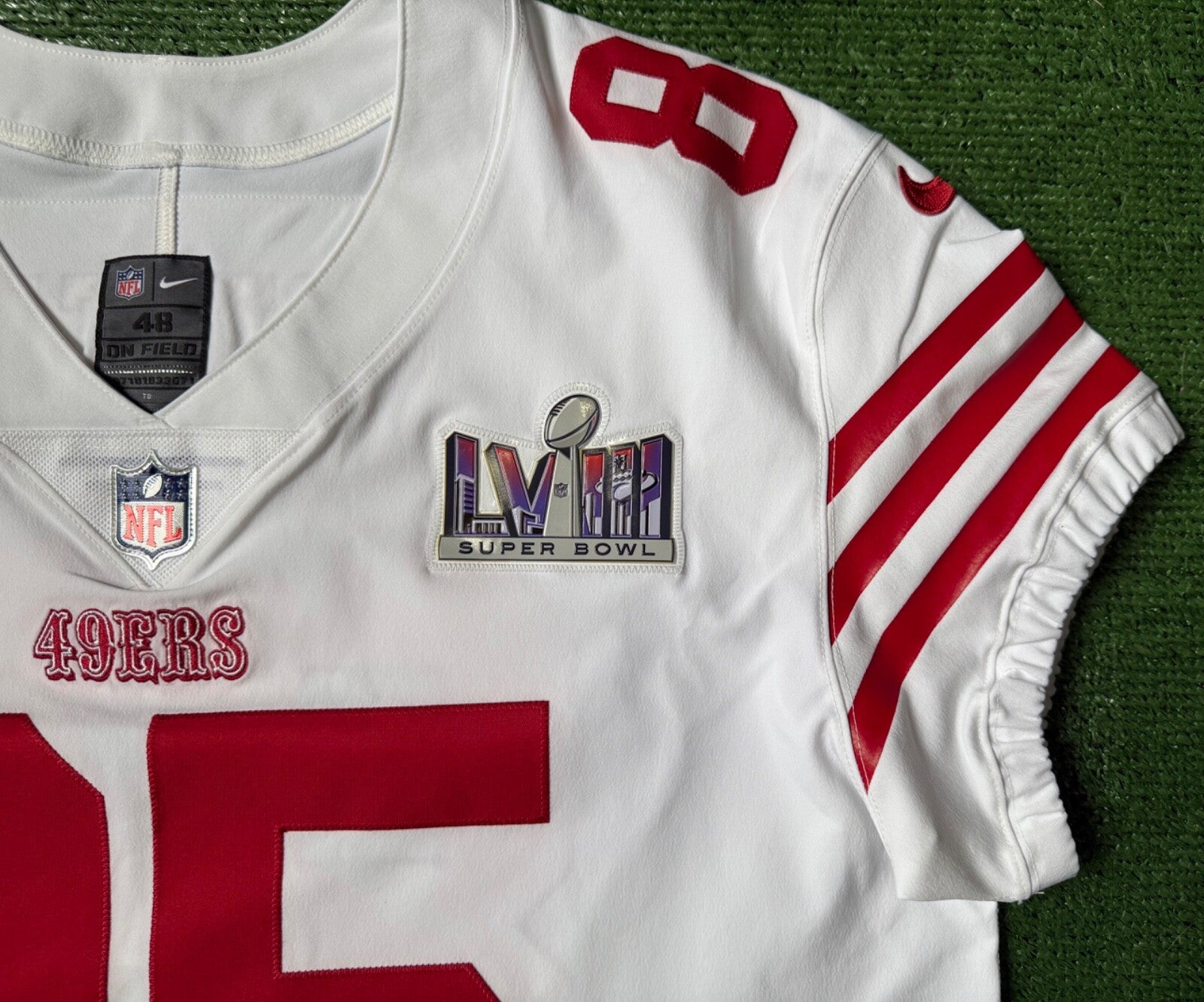 George Kittle San Francisco 49ers
Jersey #85 Nike Vapor Elite white
Size 48 (XL) NFL