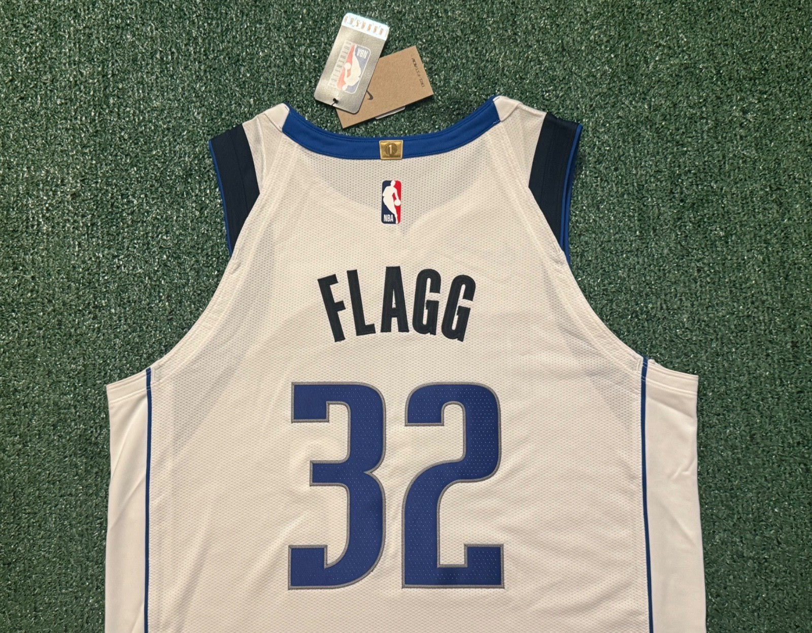 Cooper Flagg Dallas Mavericks Jersey #32 Nike ADV Jersey White Size 48 (Large) NBA