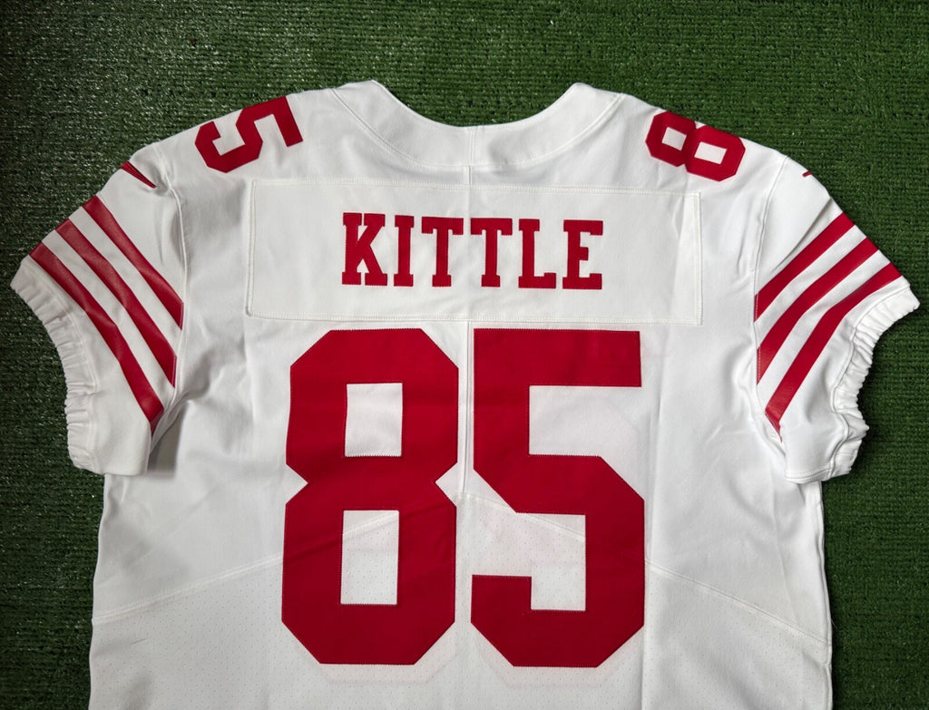 George Kittle San Francisco 49ers
Jersey #85 Nike Vapor Elite white
Size 48 (XL) NFL