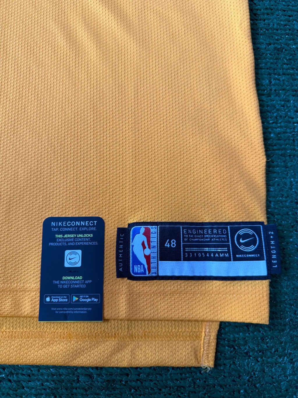 Giannis Antetokounmpo Milwaukee Bucks Jersey Nike VaporKnit Authentic Yellow Size 48 (Large) NBA