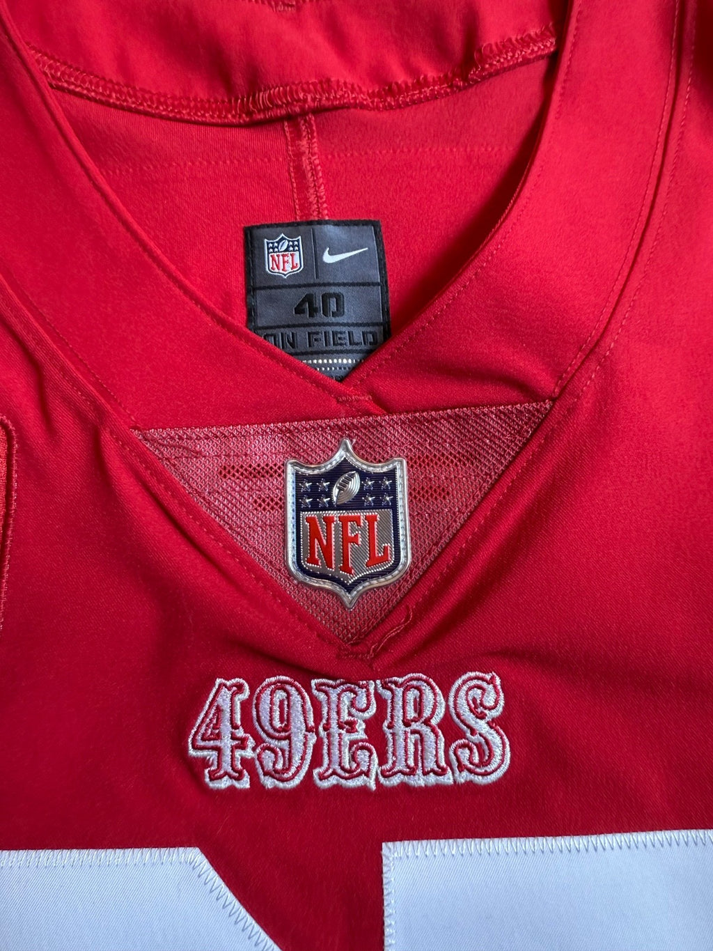 George Kittle San Francisco 49ers
Jersey #85 Nike Vapor Elite red
Size 40 (Medium) NFL