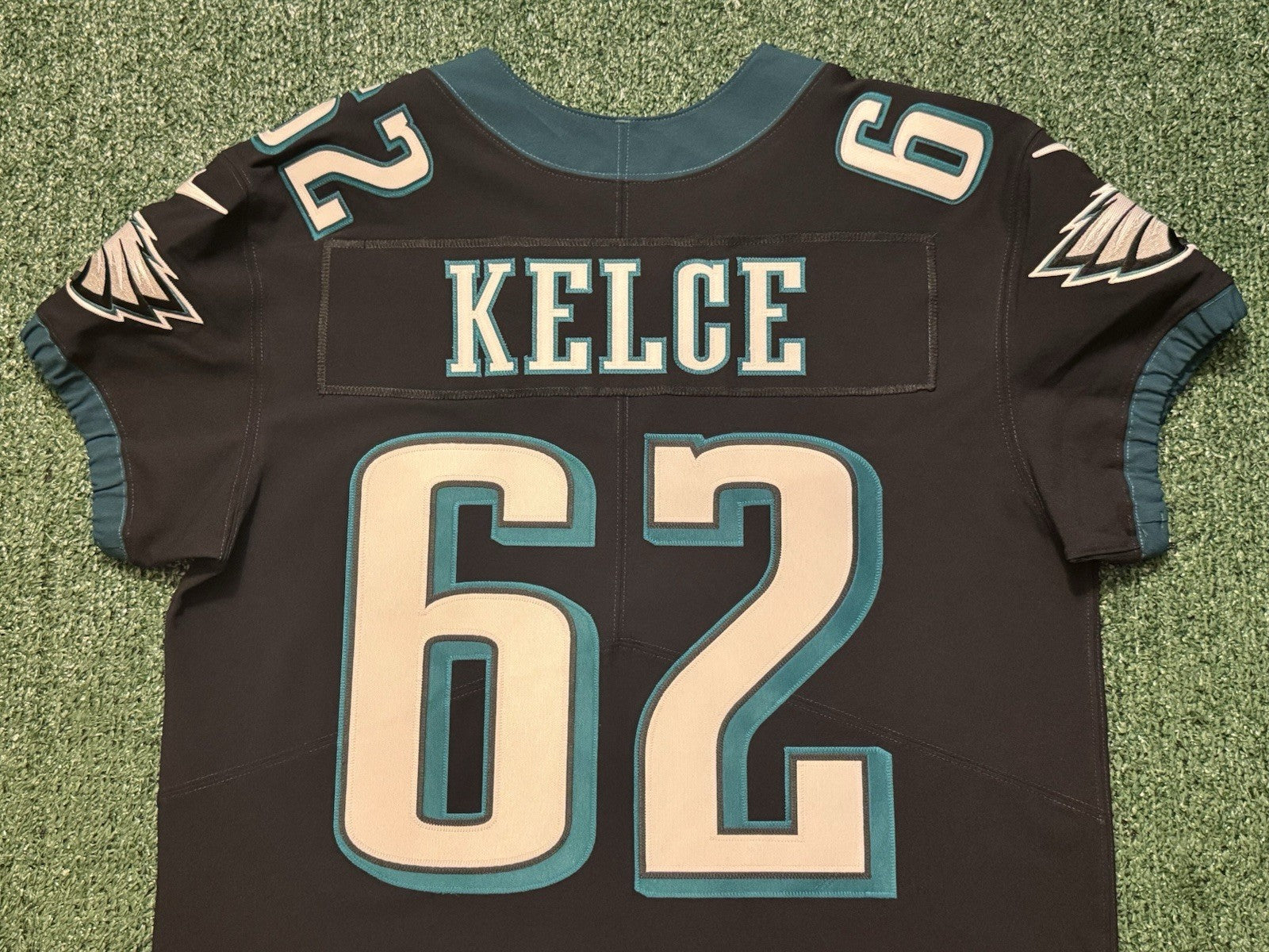Jason Kelce Philadelphia Eagles Jersey #62 Nike Vapor Elite Black size 44 (Large) NFL