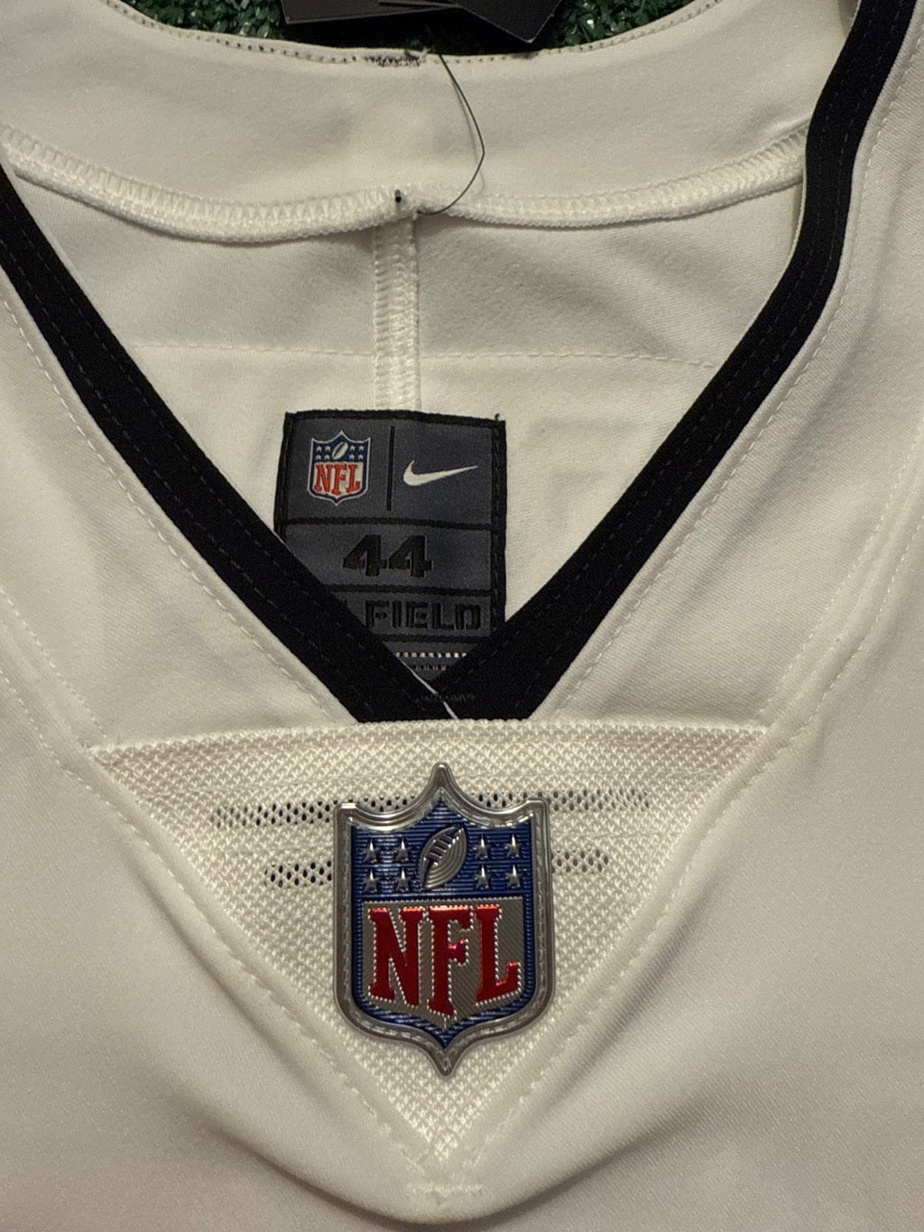 Tom Brady Tampa Bay Buccaneers Jersey #12 Nike Vapor Elite White size 44 (Large) NFL