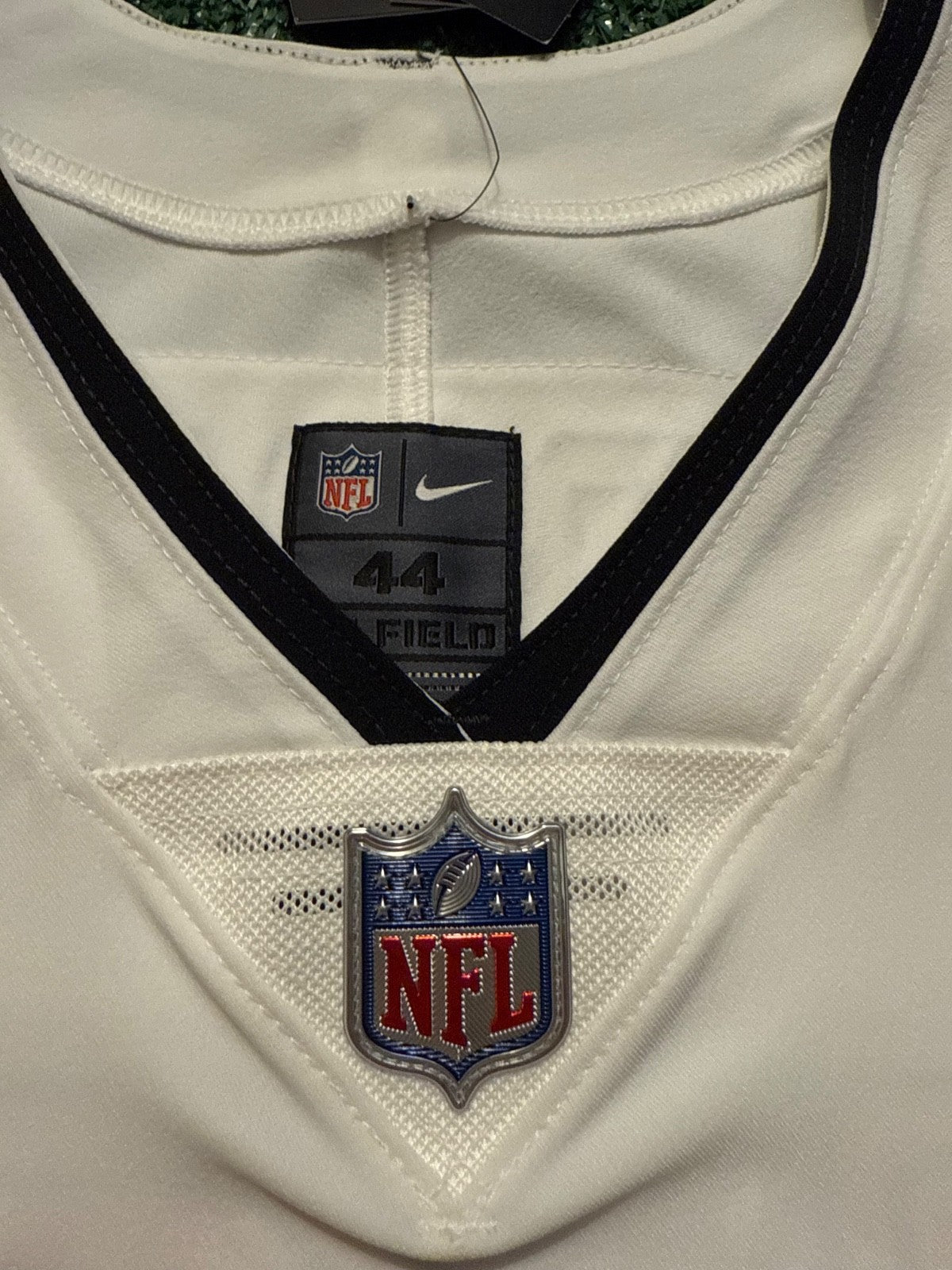 Tom Brady Tampa Bay Buccaneers Jersey #12 Nike Vapor Elite White size 44 (Large) NFL