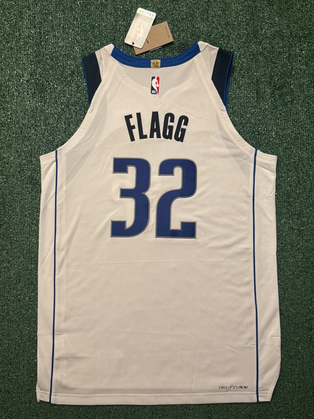 Cooper Flagg Dallas Mavericks Jersey #32 Nike ADV White Size 48 (Large) NBA