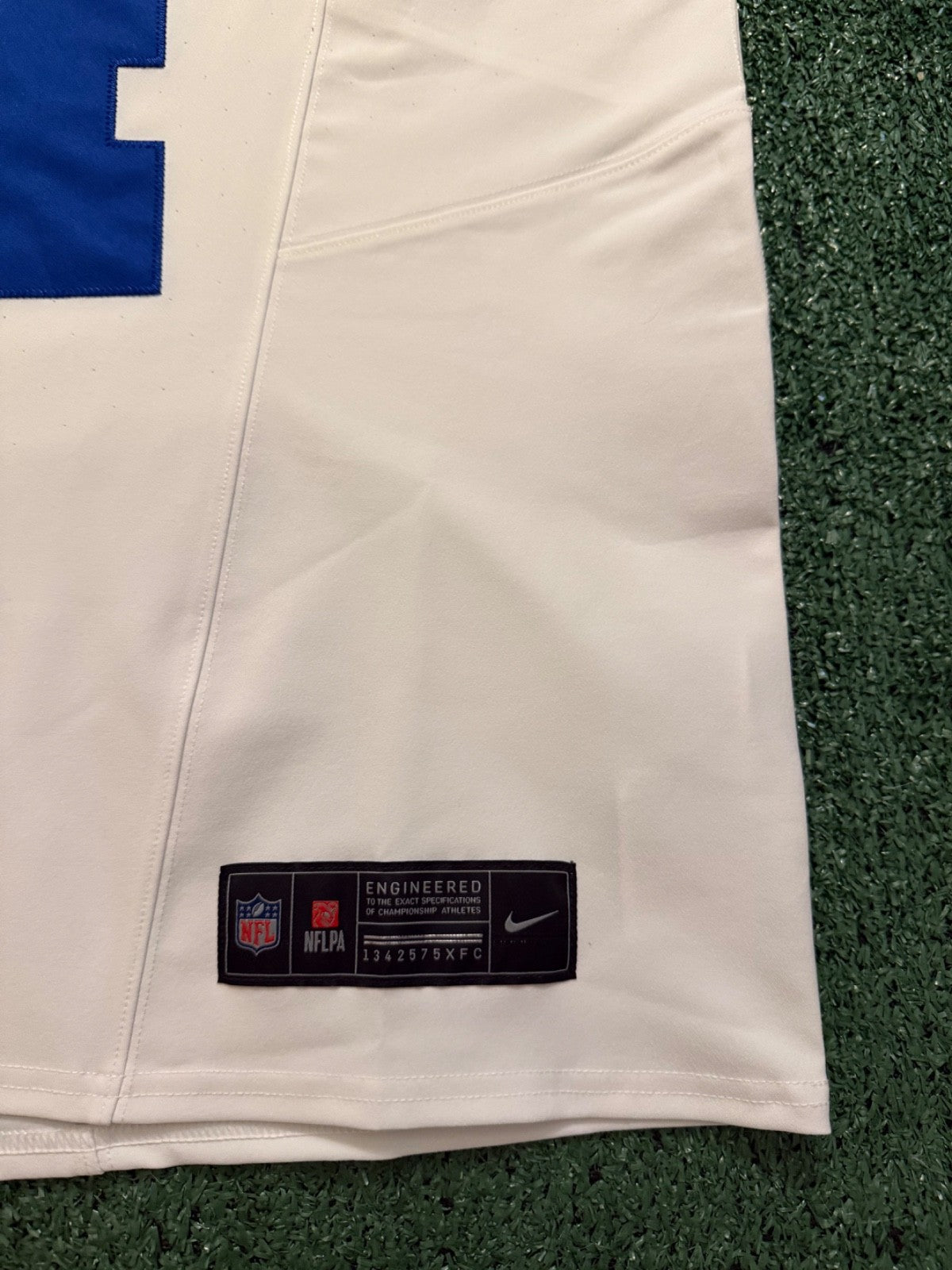 Dak Prescott Dallas Cowboys Jersey #4 Nike Vapor FUSE Elite White Size 44 (Large) NFL