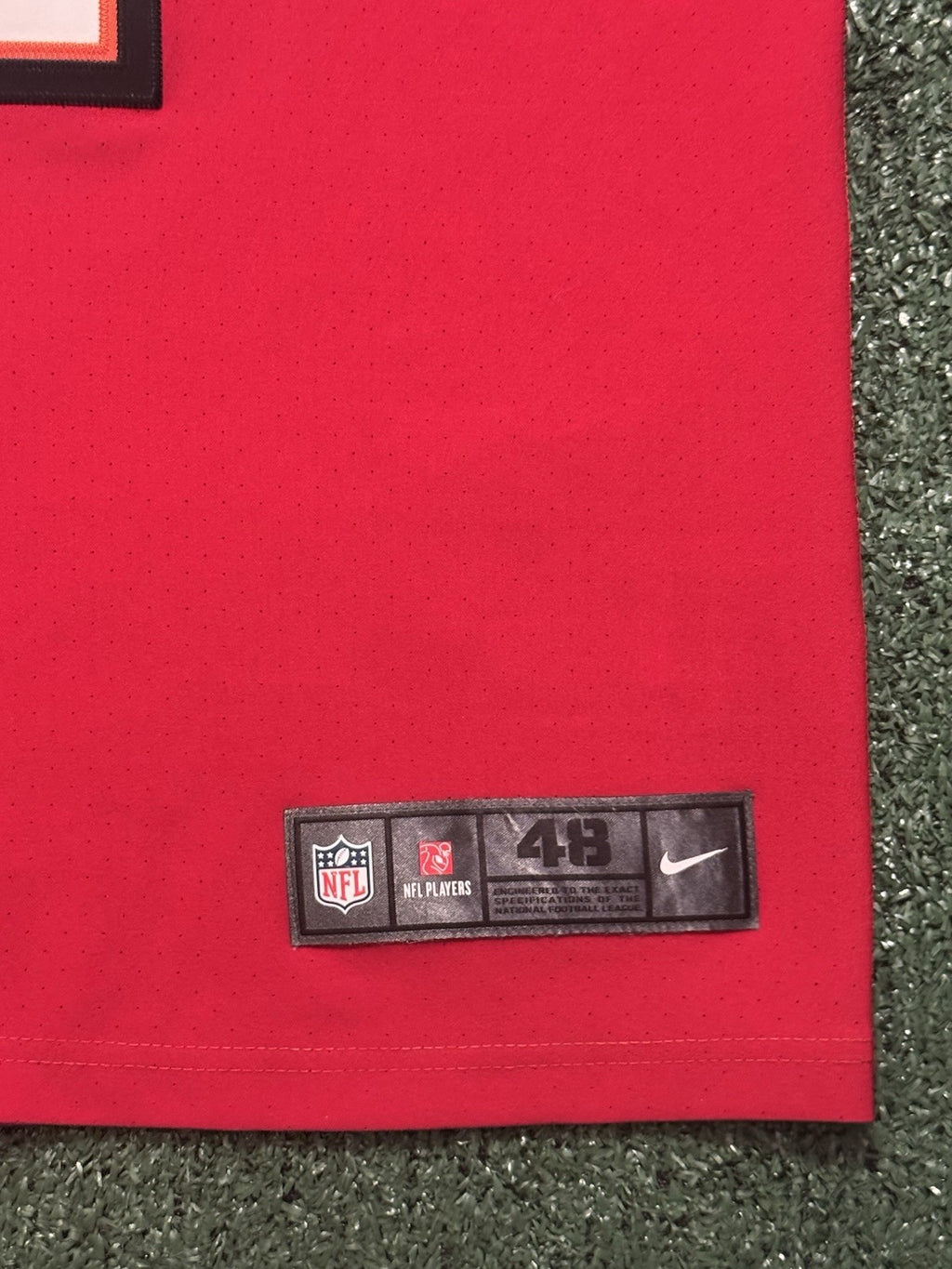 Tom Brady Tampa Bay Buccaneers Jersey #12 Nike Vapor Elite Red size 48 (XL) NFL