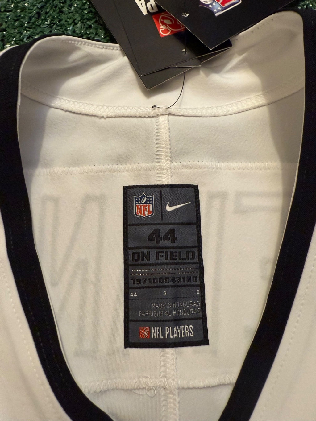 Mike Evans Tampa Bay Buccaneers Jersey #13 Nike Vapor Elite White Size 44 (Large) NFL