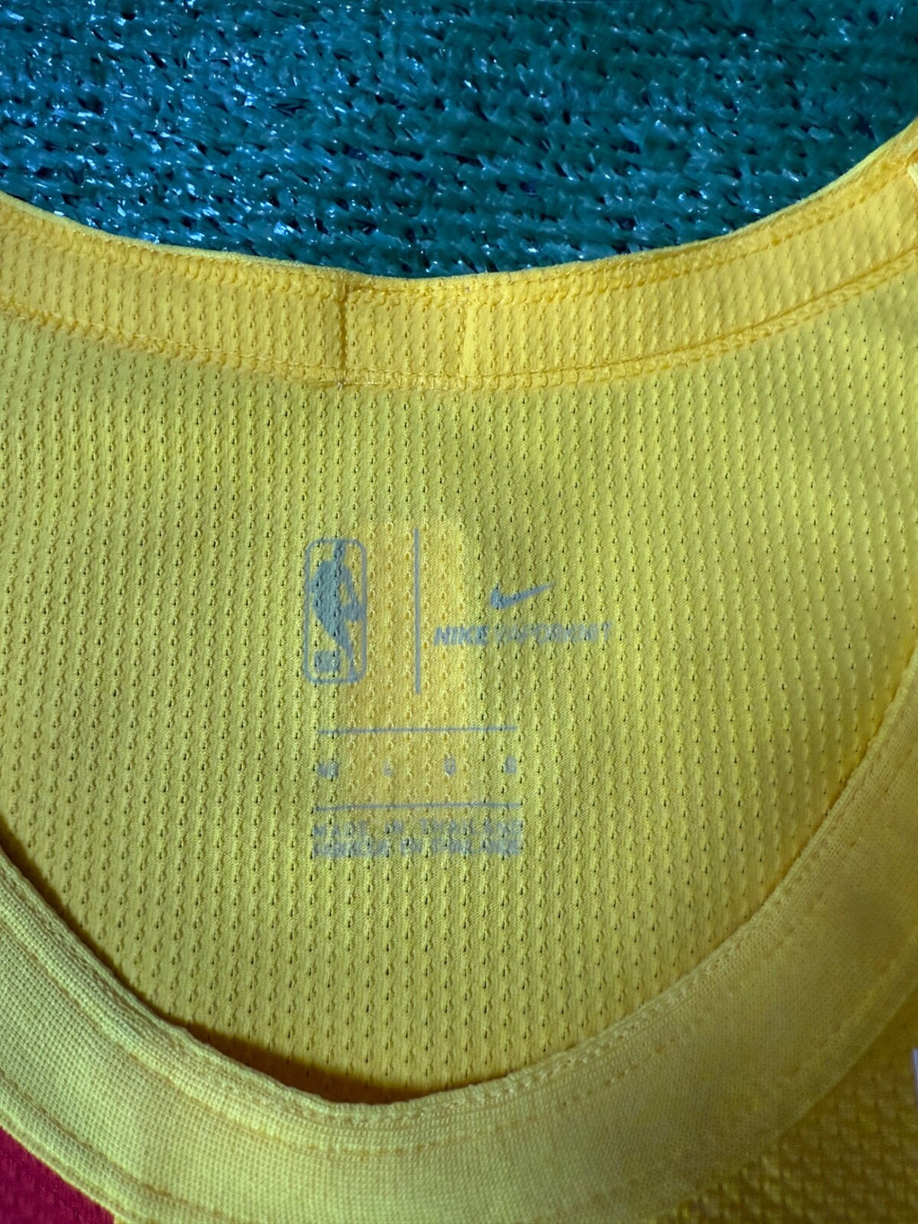 Giannis Antetokounmpo Milwaukee Bucks Jersey Nike VaporKnit Authentic Yellow Size 48 (Large) NBA