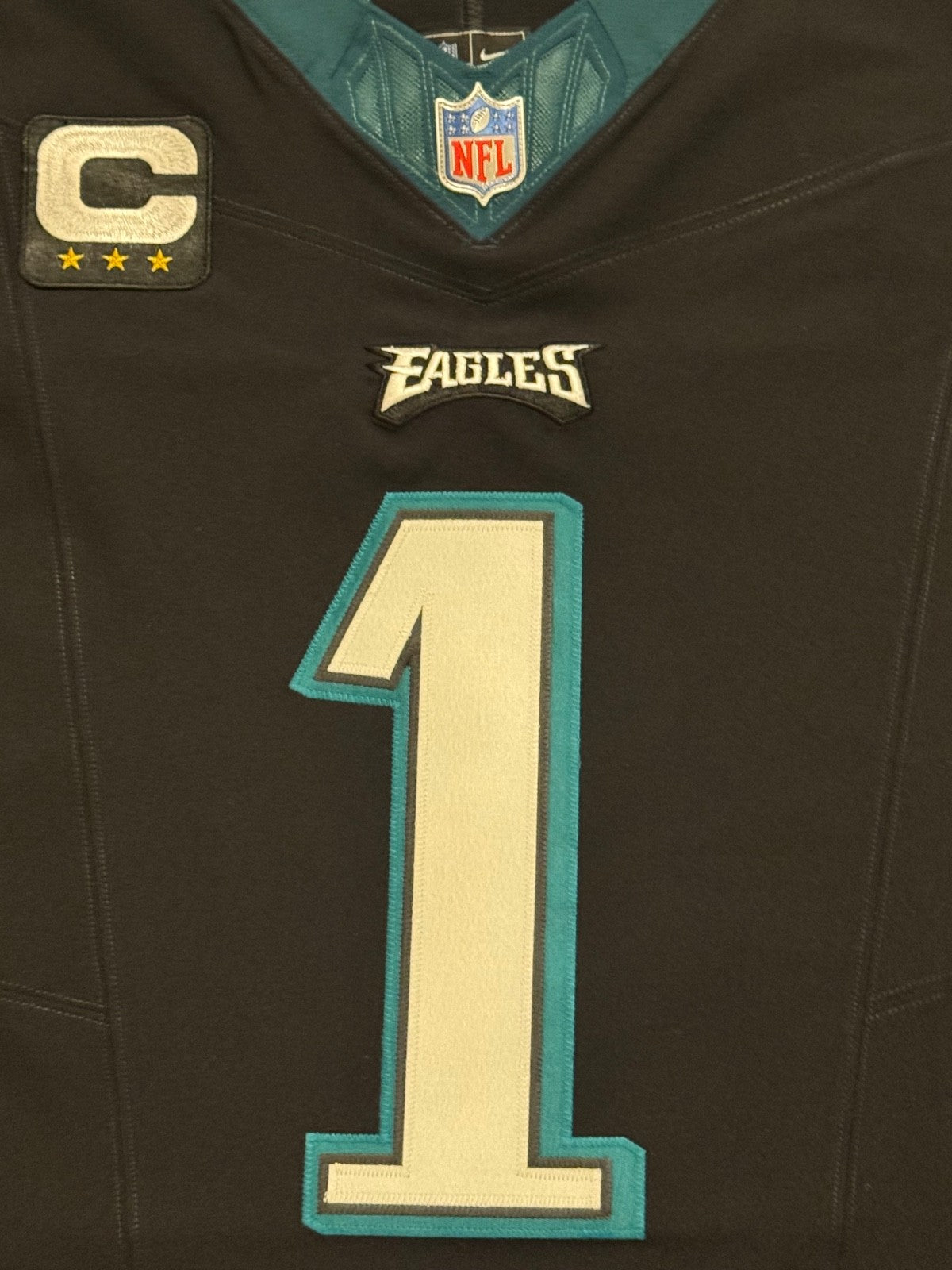 Jalen Hurts Philadelphia Eagles Jersey #1 Nike Vapor FUSE Elite Black size 44 (Large) NFL