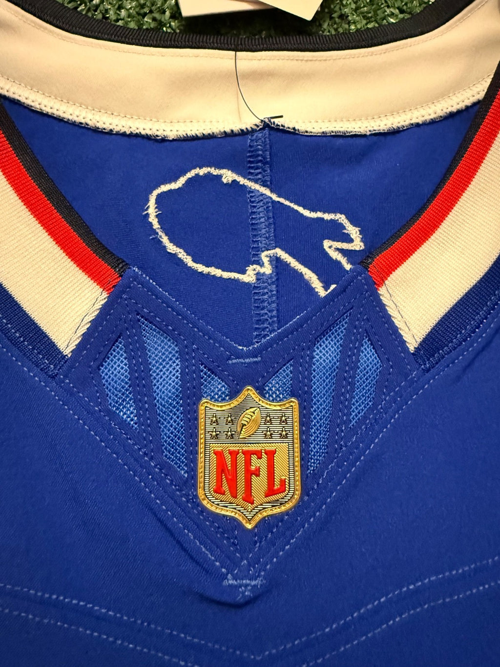 Josh Allen Buffalo Bills Jersey #17 Nike Vapor Fuse Elite Blue Size 48 (XL) NFL