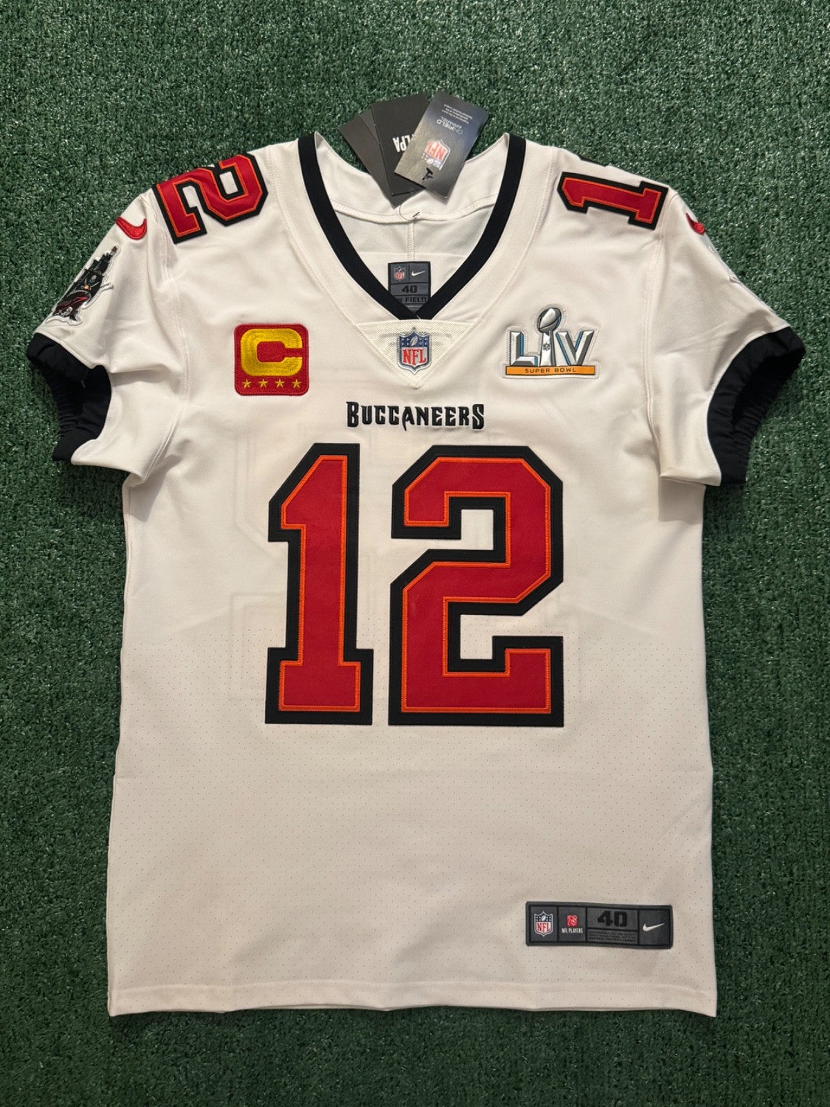 Tom Brady Tampa Bay Buccaneers Jersey #12 Nike Vapor Elite White size 40 (Medium) NFL