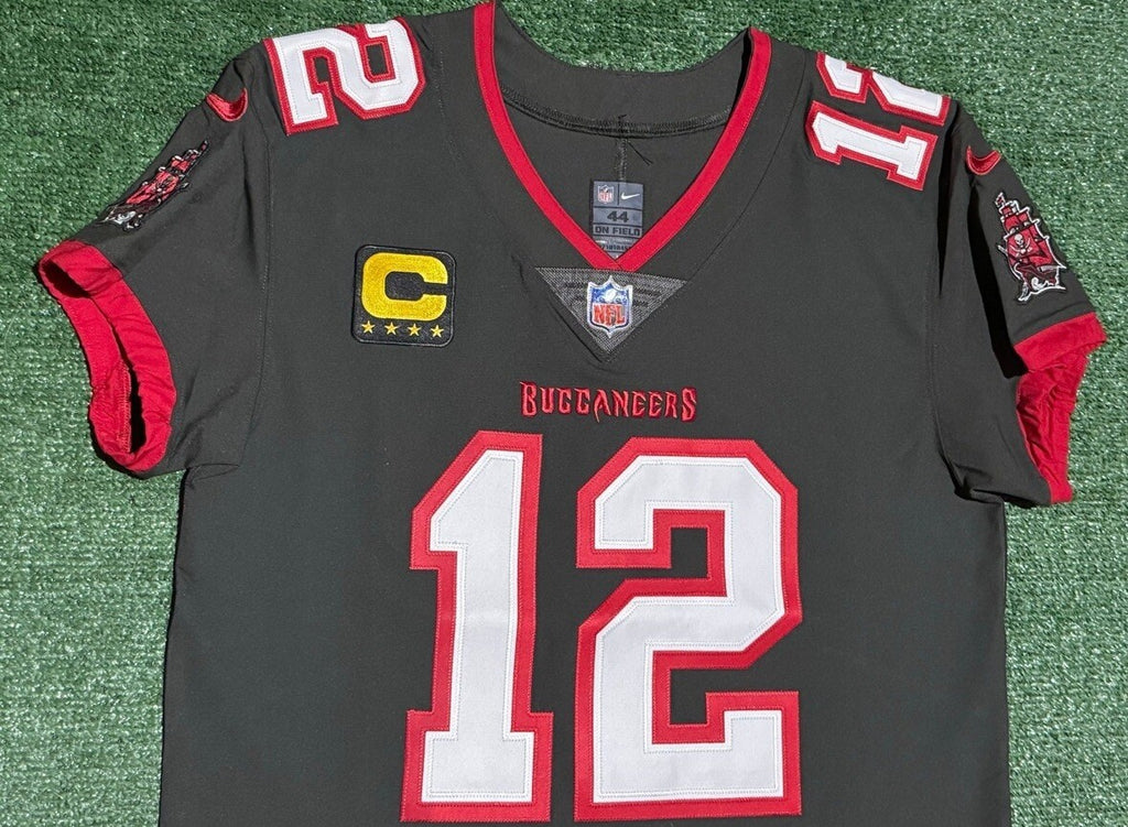 Tom Brady Tampa Bay Buccaneers Jersey #12 Nike Vapor Elite Gray size 44 (Large) NFL