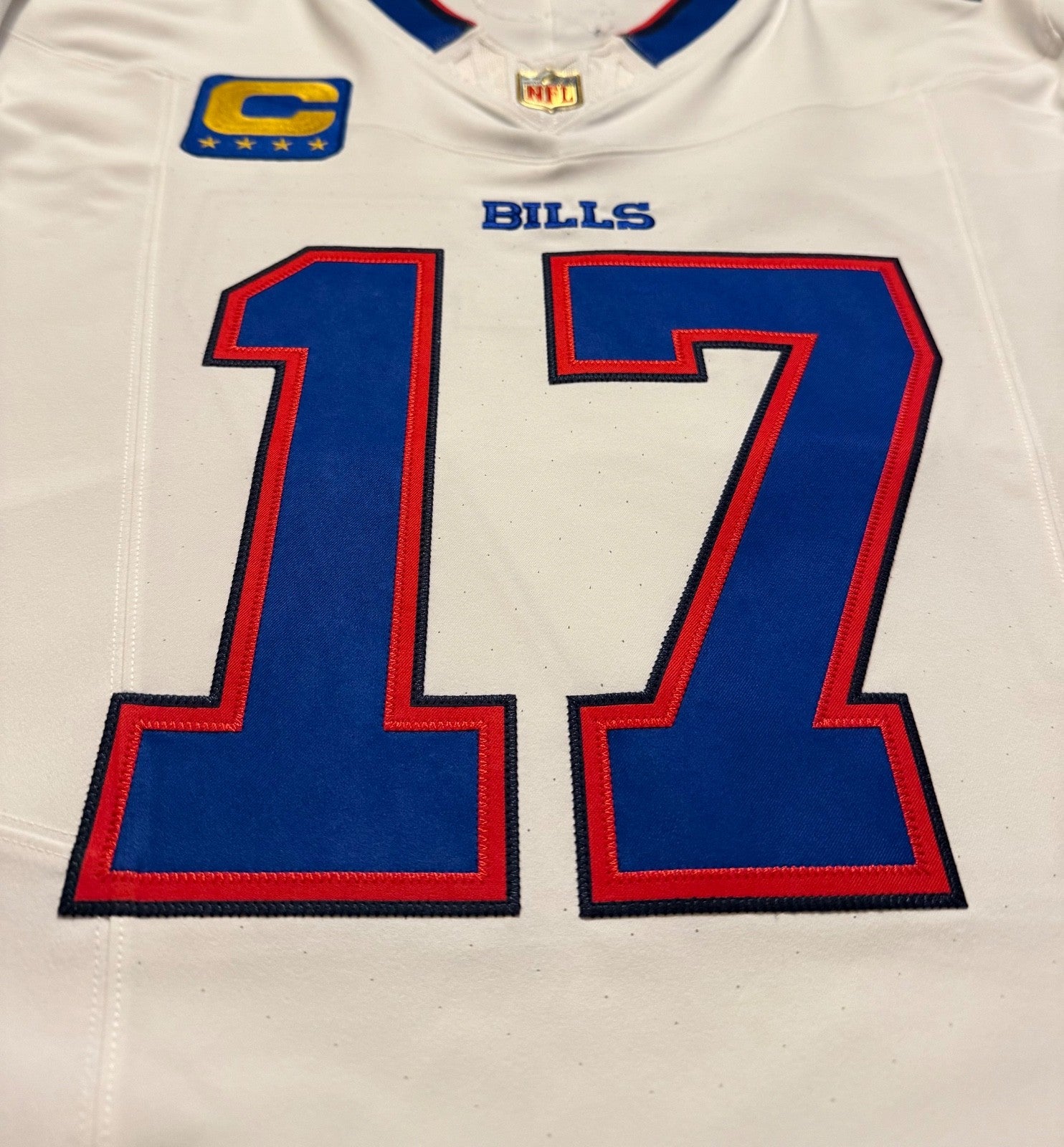 Josh Allen Buffalo Bills Jersey #17 Nike Vapor Fuse Elite White Size 48 (XL) NFL