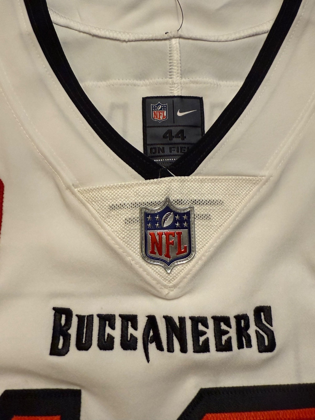 Mike Evans Tampa Bay Buccaneers Jersey #13 Nike Vapor Elite White Size 44 (Large) NFL