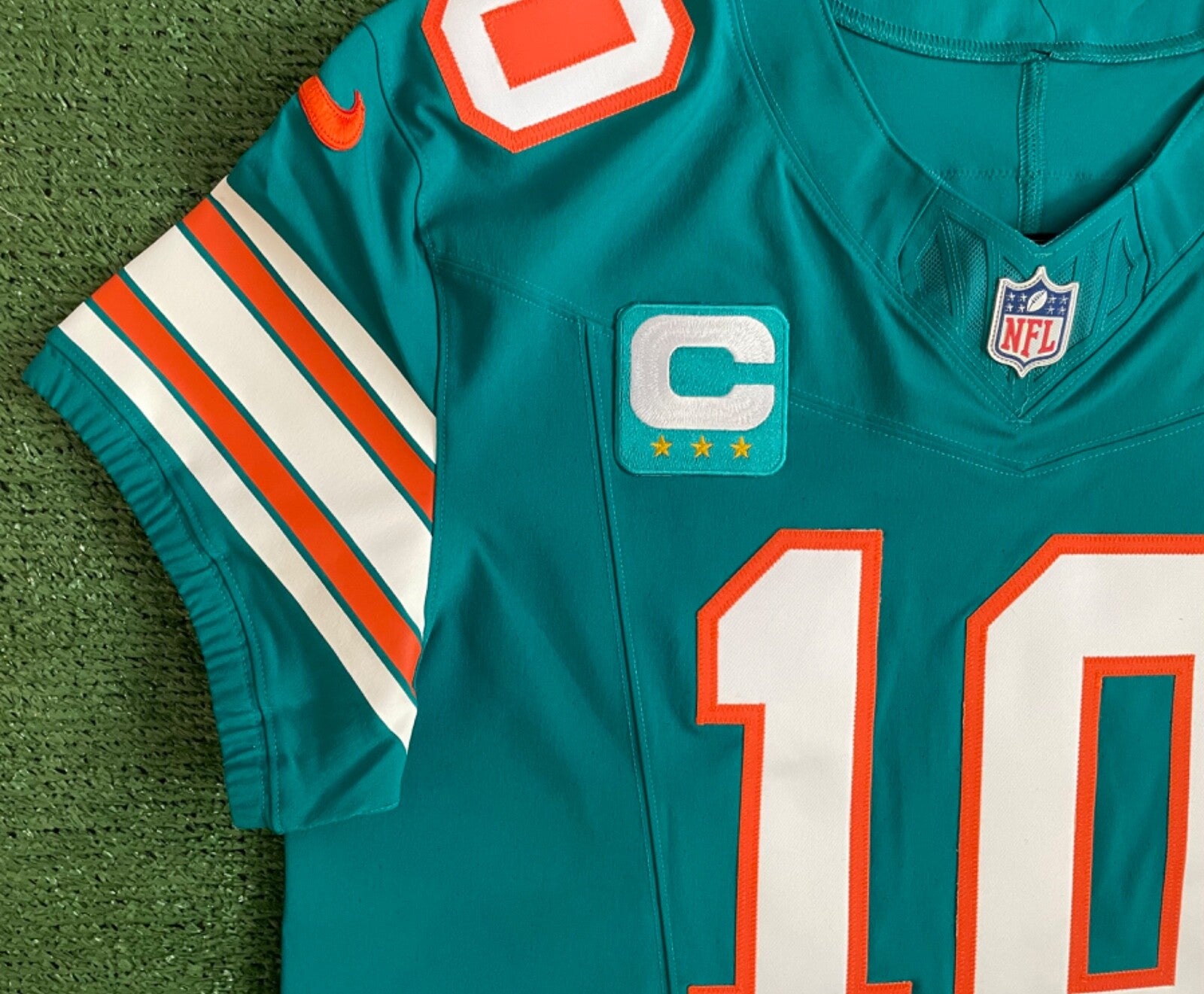 Tyreek Hill Miami Dolphins Jersey #10 Nike Vapor Fuse Elite Blue Size 44 (L) NFL