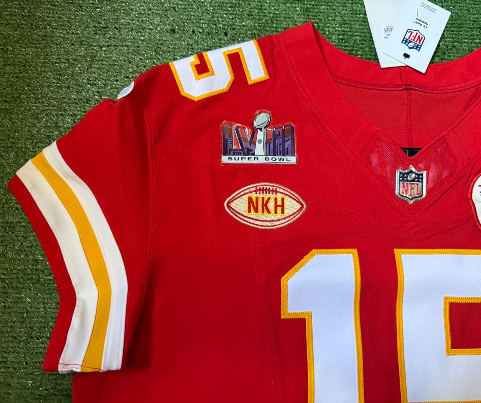 Patrick Mahomes Kansas City Chiefs Jersey #15 Nike Vapor FUSE Elite Red Size 52 (XXL) NFL