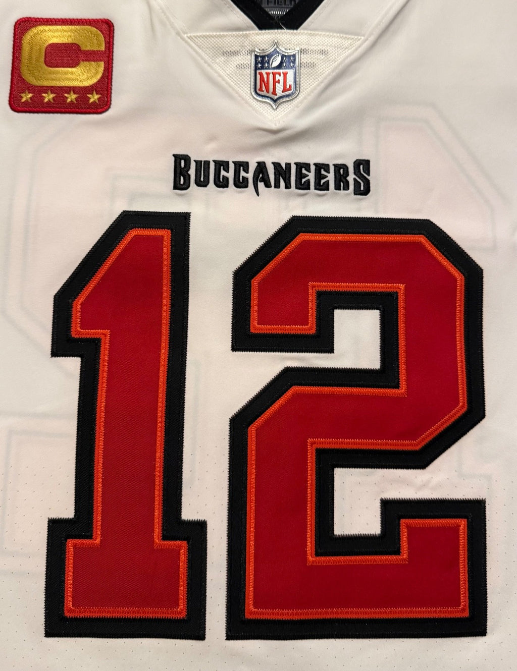 Tom Brady Tampa Bay Buccaneers Jersey #12 Nike Vapor Elite White size 44 (Large) NFL