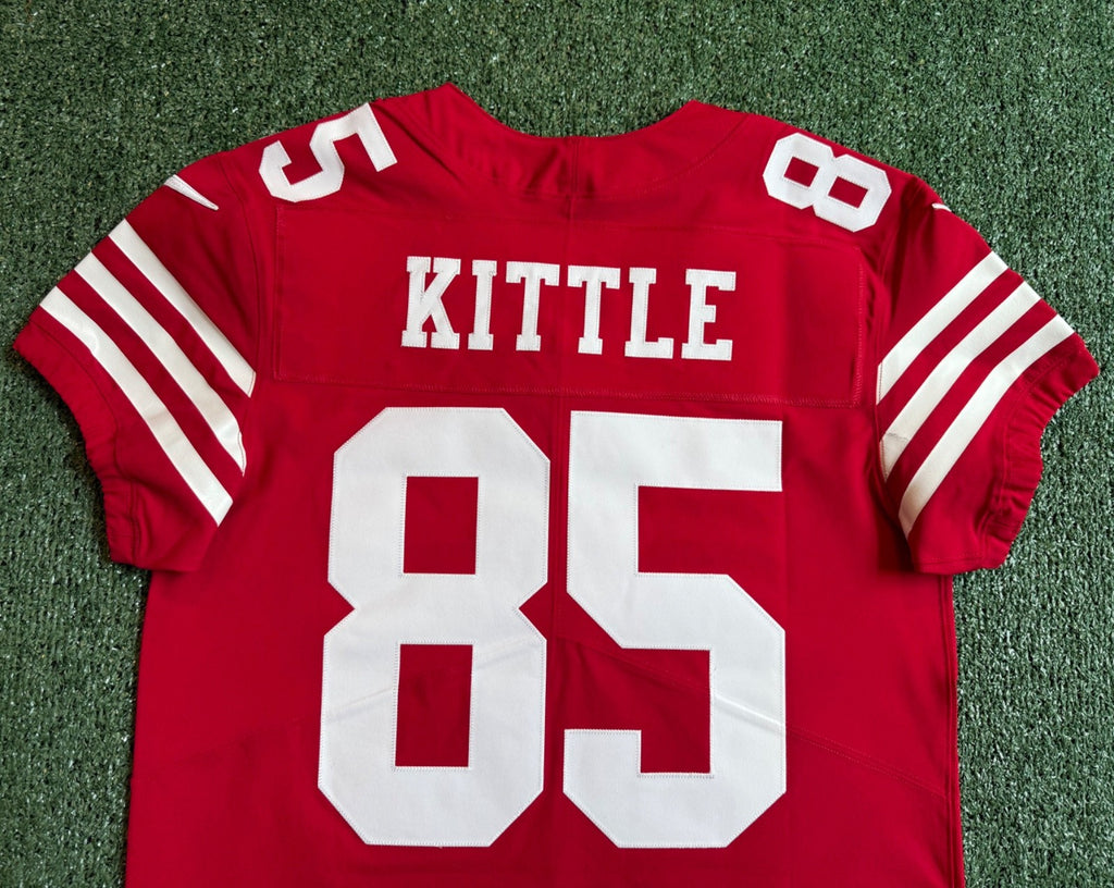 George Kittle San Francisco 49ers
Jersey #85 Nike Vapor Elite red
Size 40 (Medium) NFL