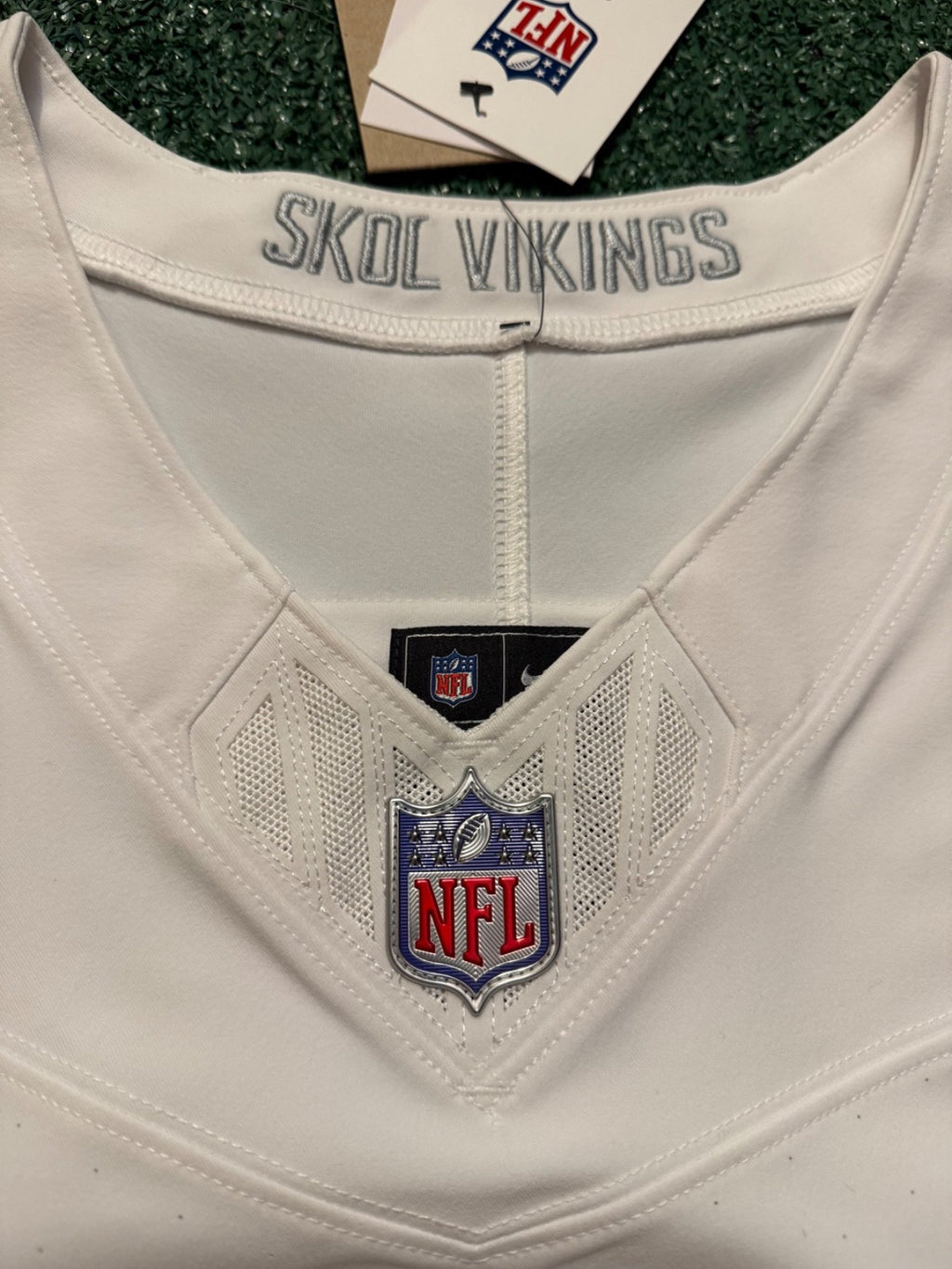 Justin Jefferson Minnesota Vikings Jersey #18 Nike Vapor FUSE Elite White Size 48 (XL) NFL