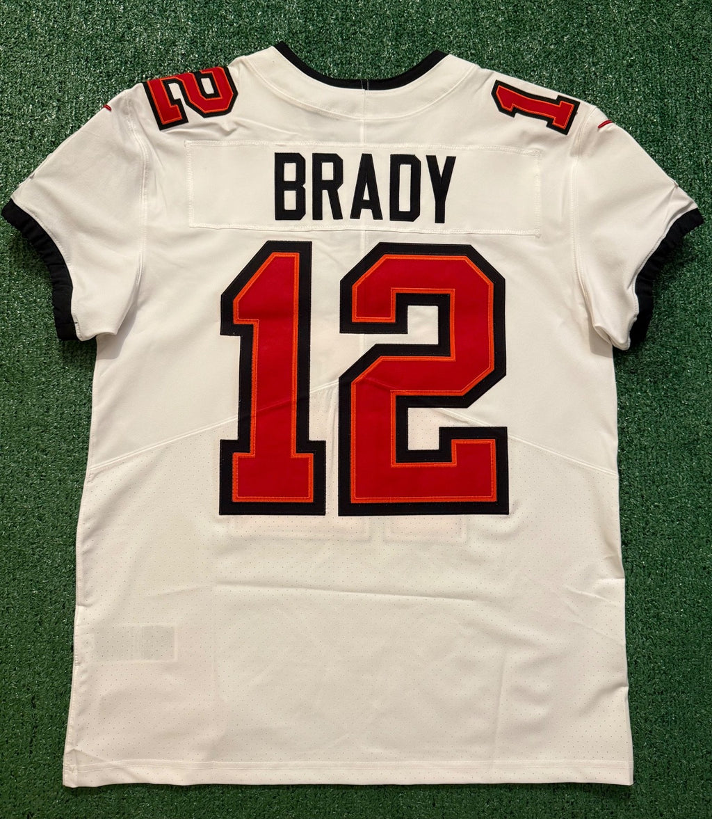 Tom Brady Tampa Bay Buccaneers Jersey #12 Nike Vapor Elite White size 44 (Large) NFL