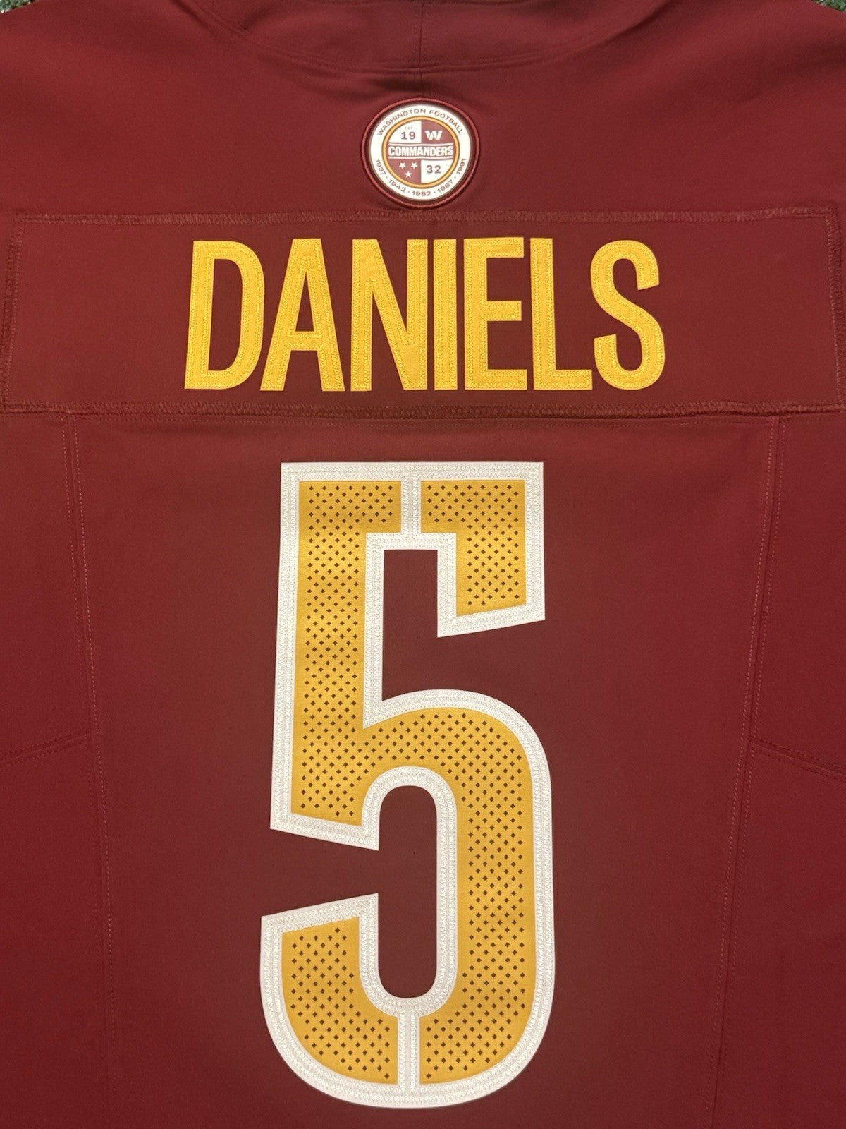 Jayden Daniels Washington Commanders Jersey #5 Nike Vapor Fuse Elite red size 44 (Large) NFL
